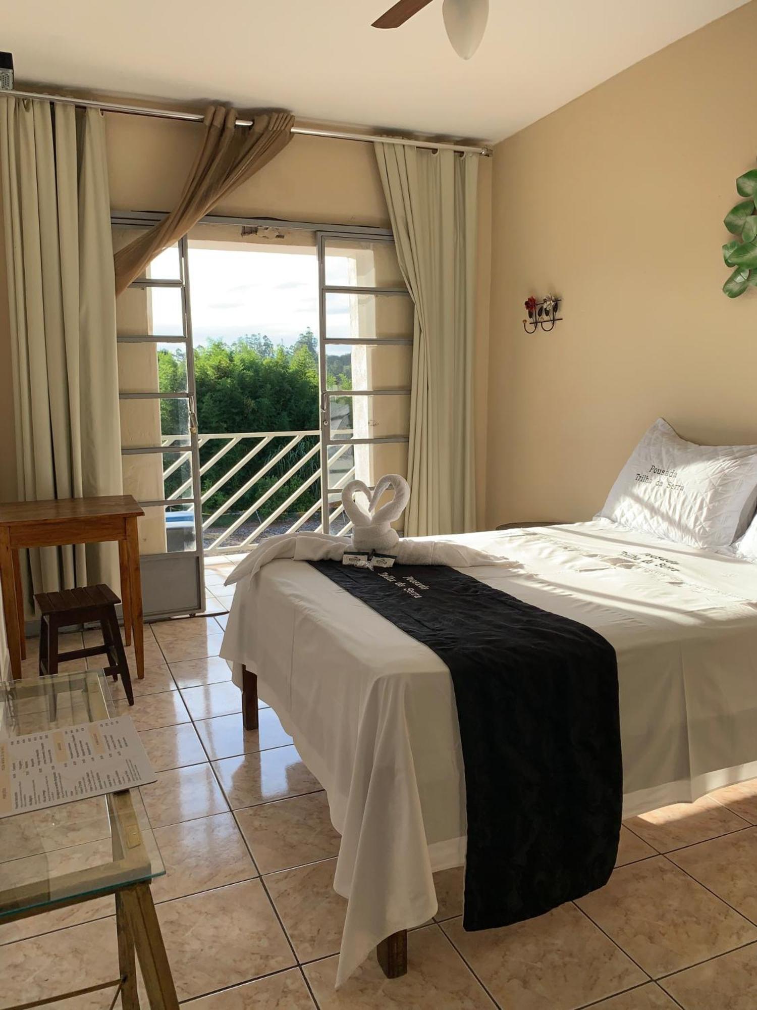 Double Room,1645692118:JPEG