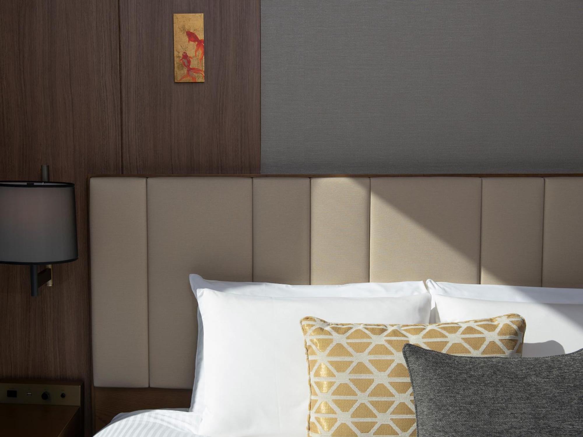 Deluxe King Room,1771057940:JPEG