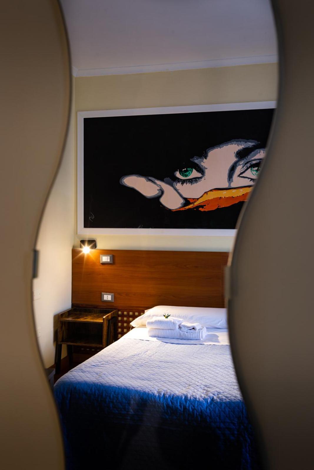 Double Room Private Bathroom
