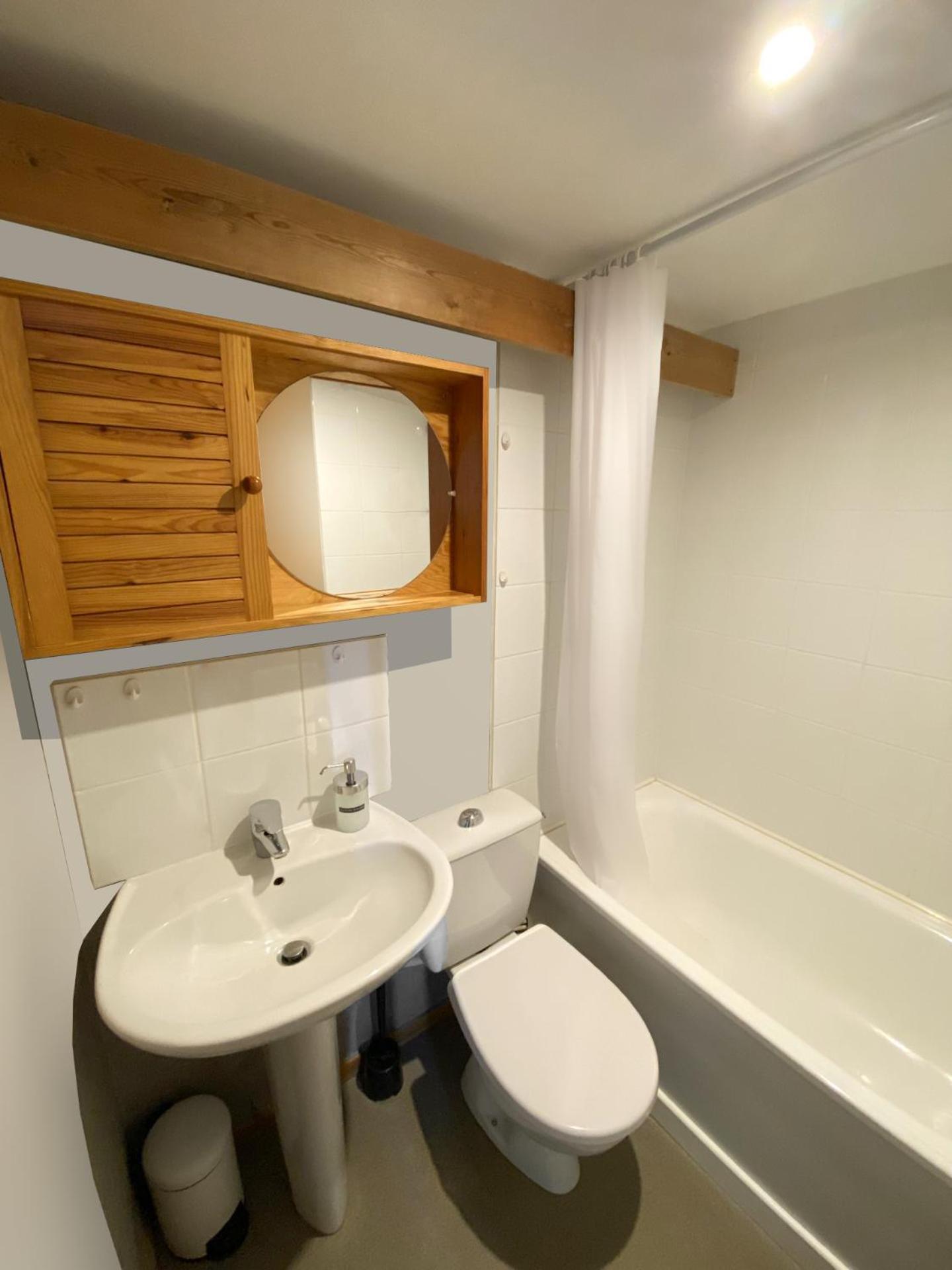 Double Room,1502725981:JPEG