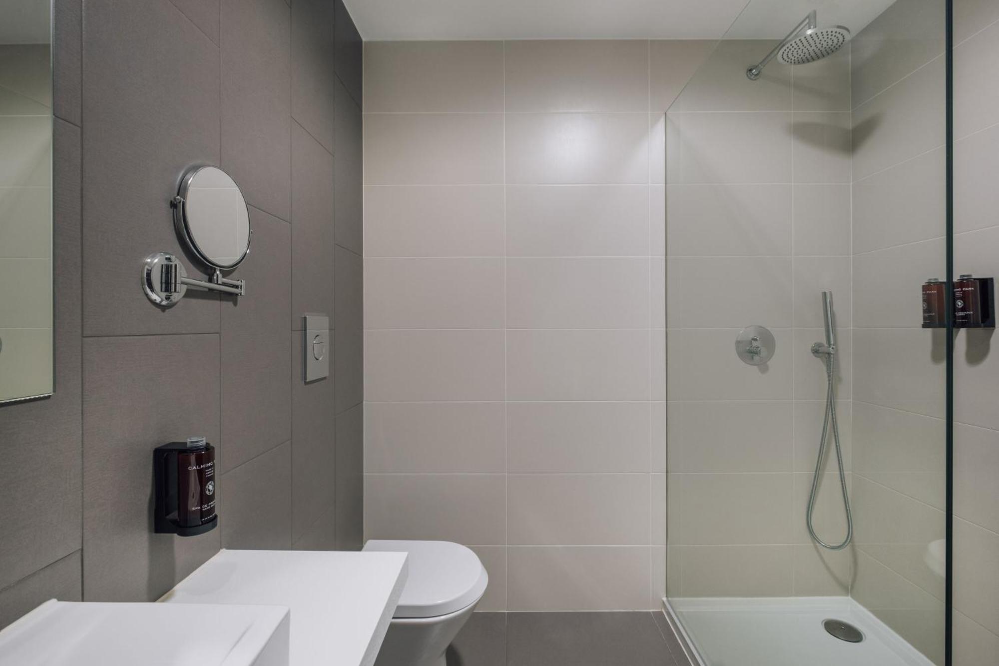 Deluxe Junior Suite,1646329023:JPEG