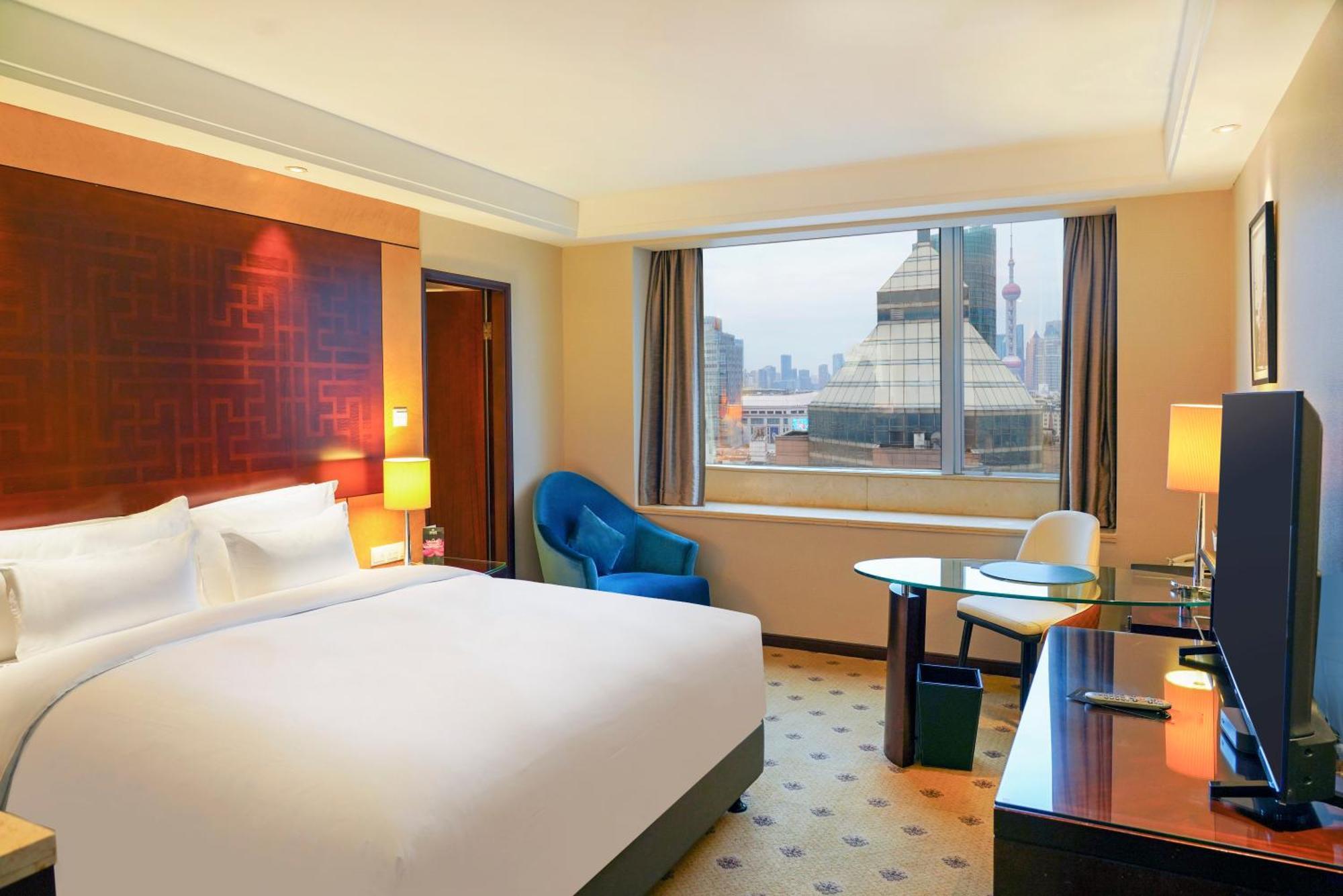 Collection Executive Room