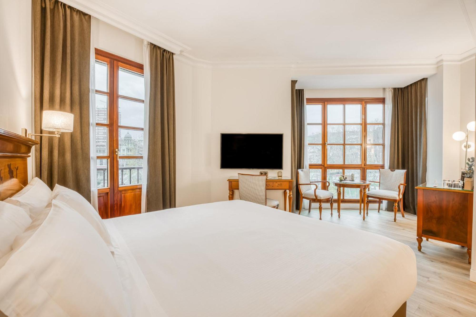 Superior Double or Twin Room,1646330741:JPEG