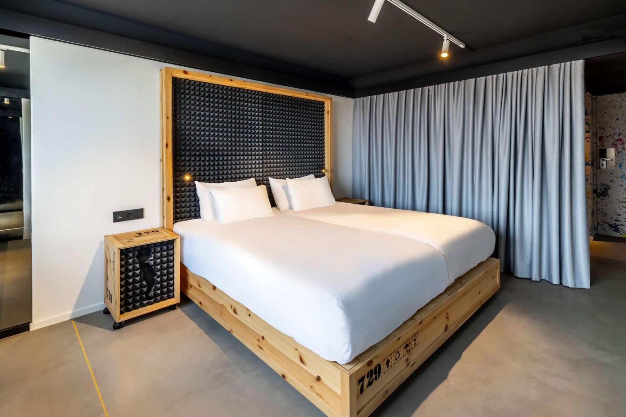 nhow Room Atelier