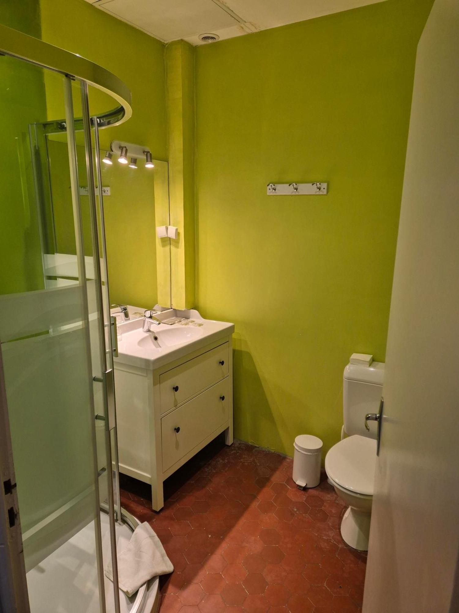 Triple Room,1646333920:JPEG