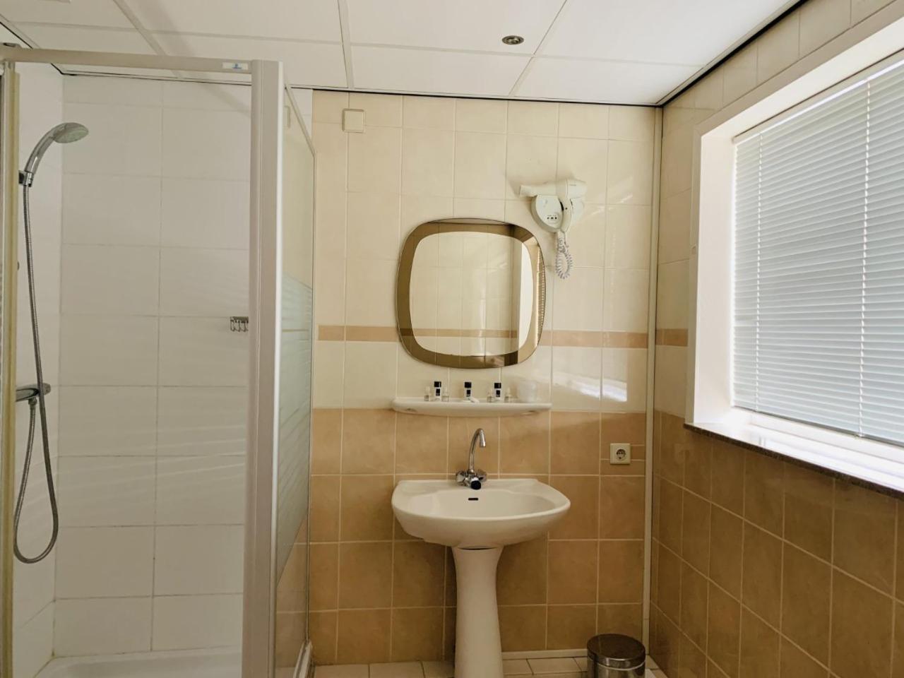 Twin Room at The City Side,1646334413:JPEG