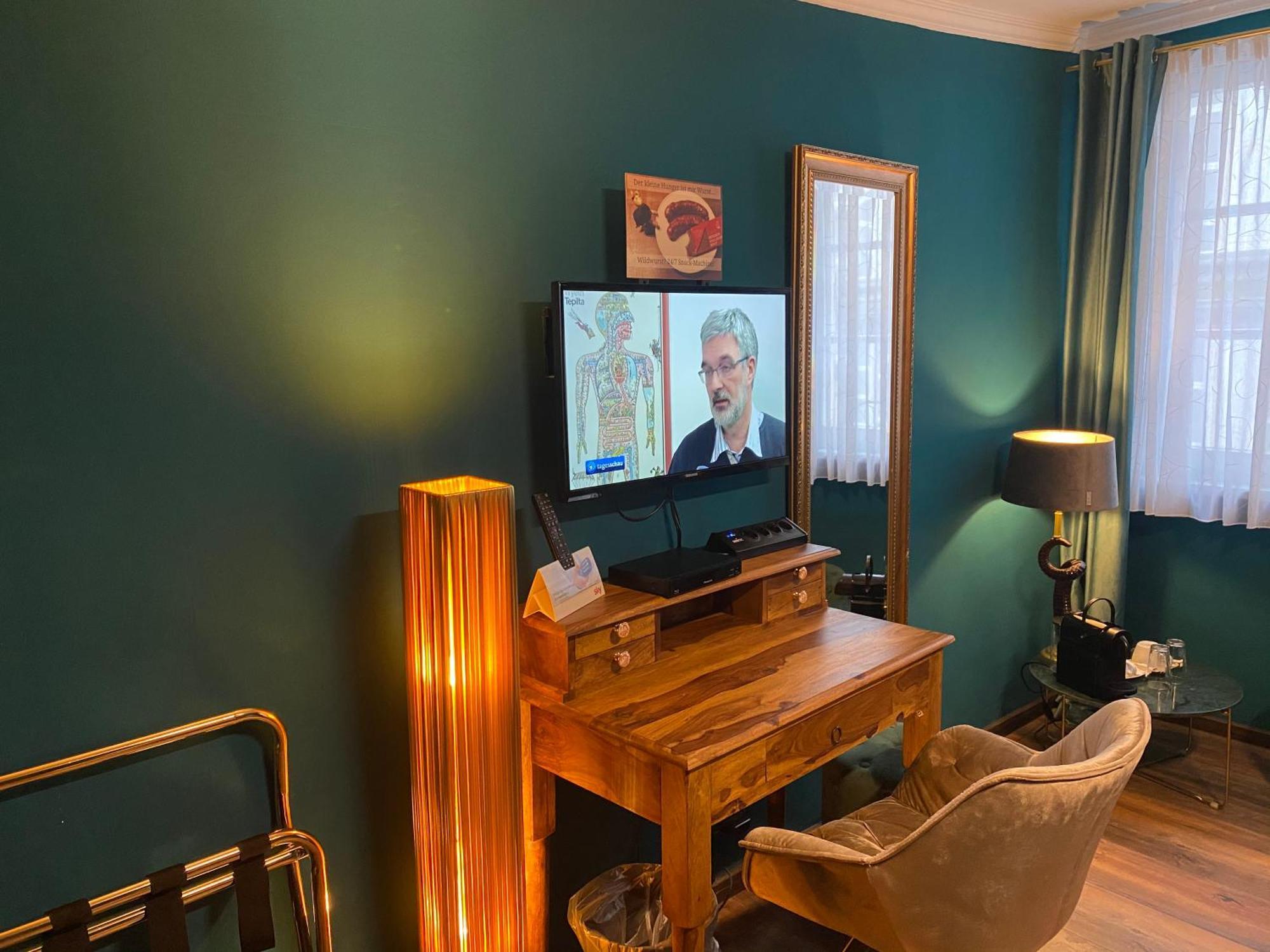 King Room