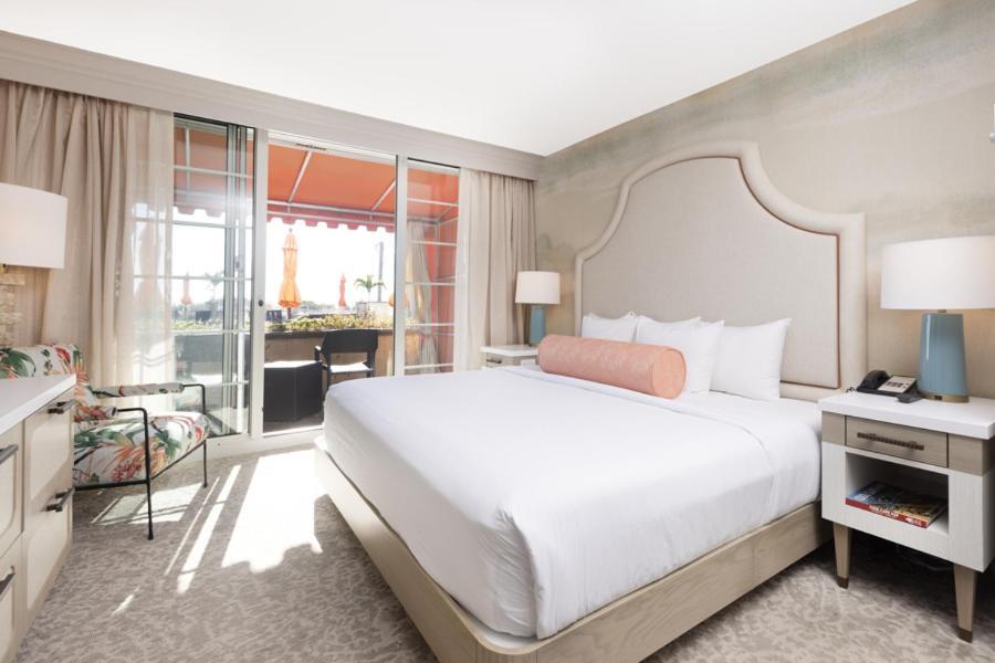 Two Queen Beds Obstructed View