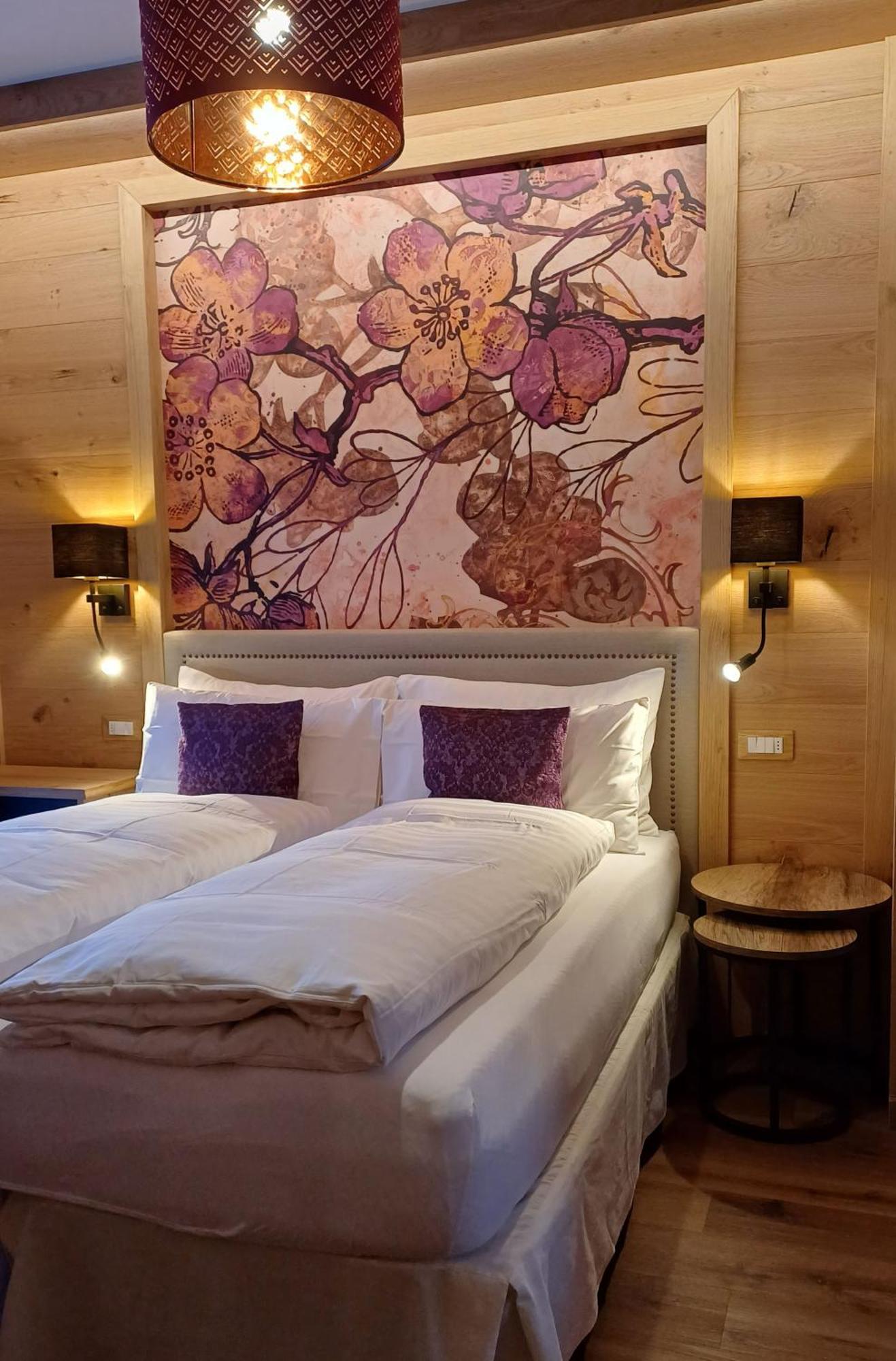 Standard Double Room,1646362933:JPEG