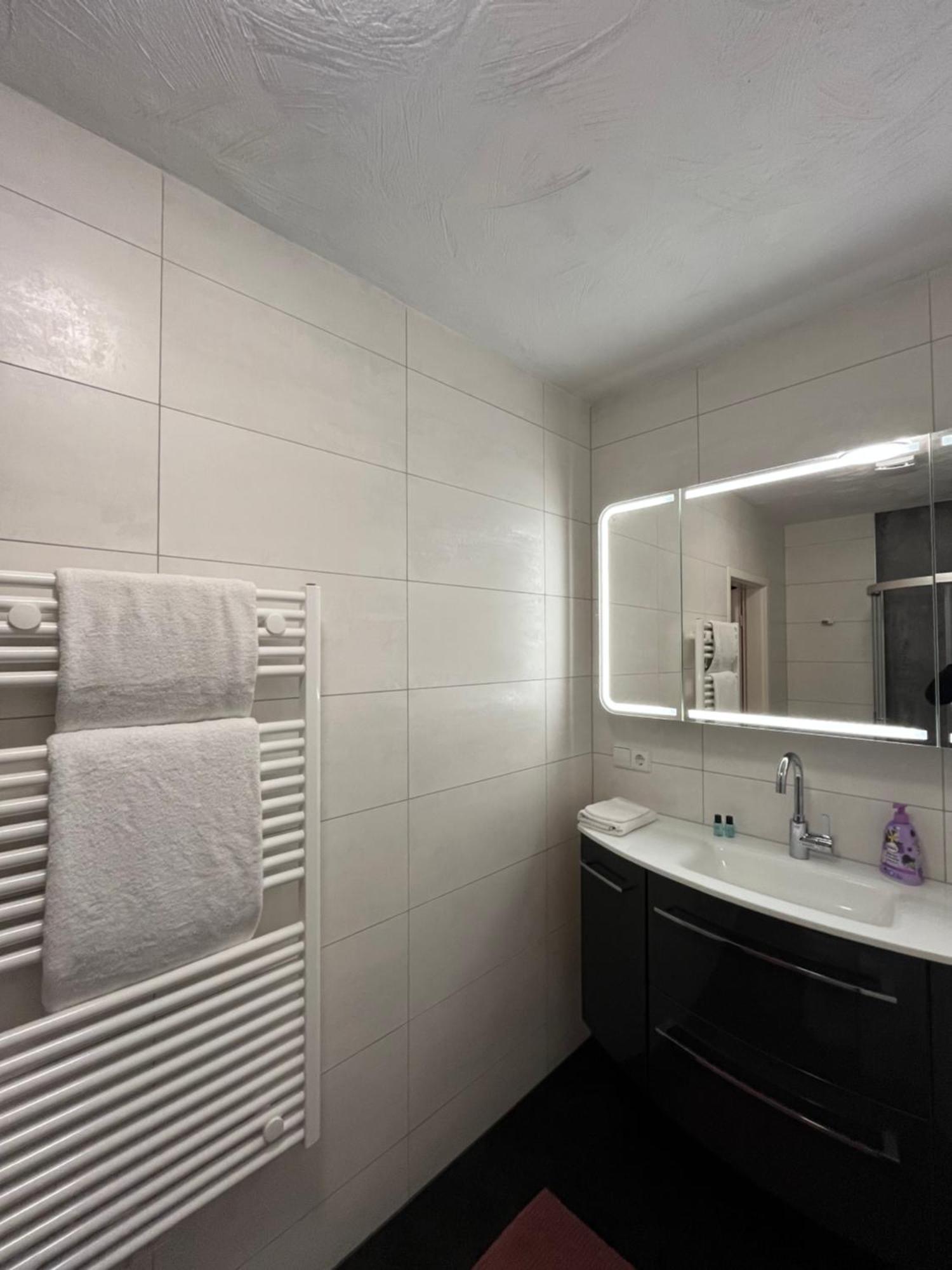 Double Room Private Bathroom
