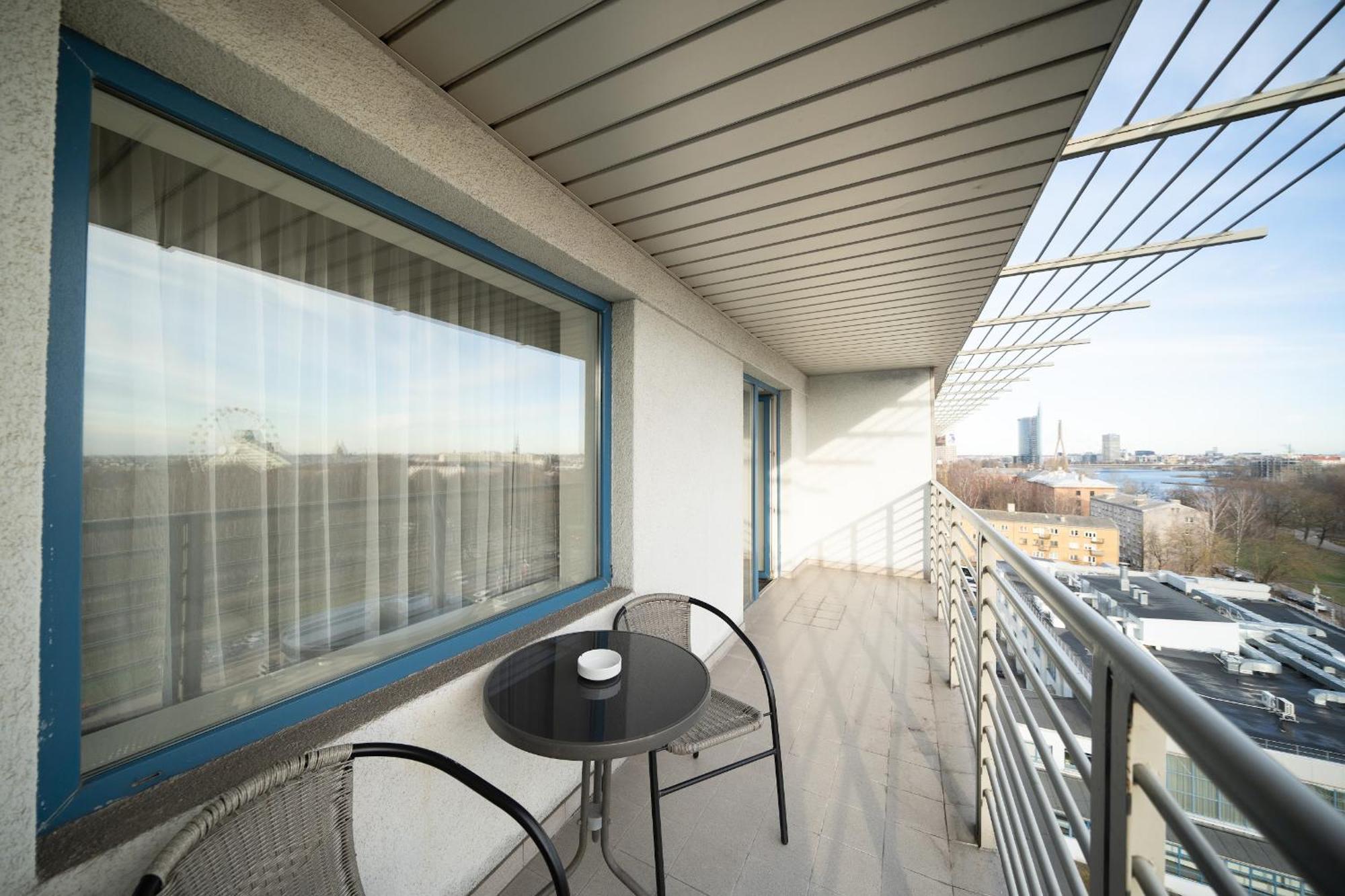 Superior Double Room Balcony Park View