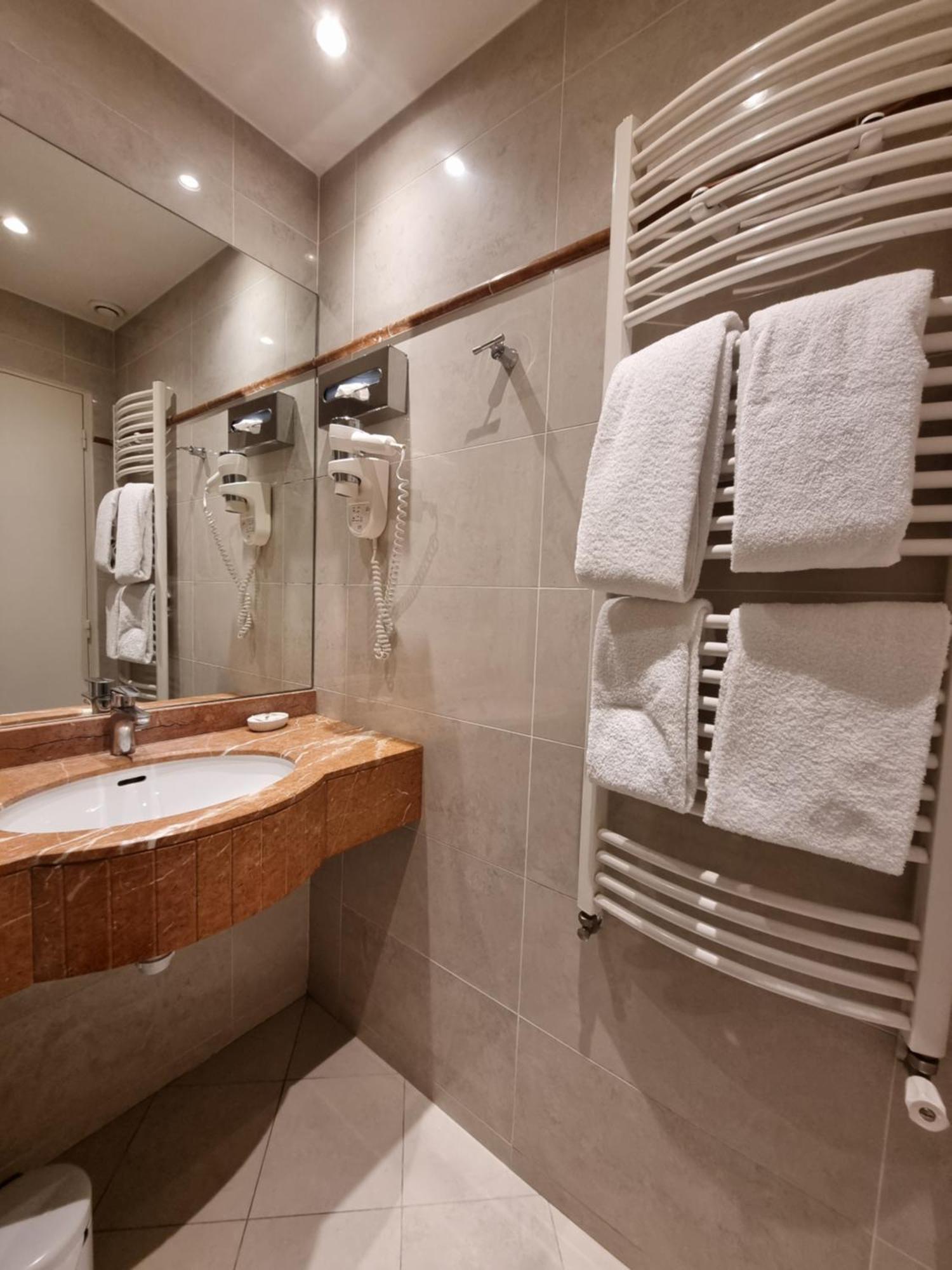 Superior Deluxe Double or Twin Room