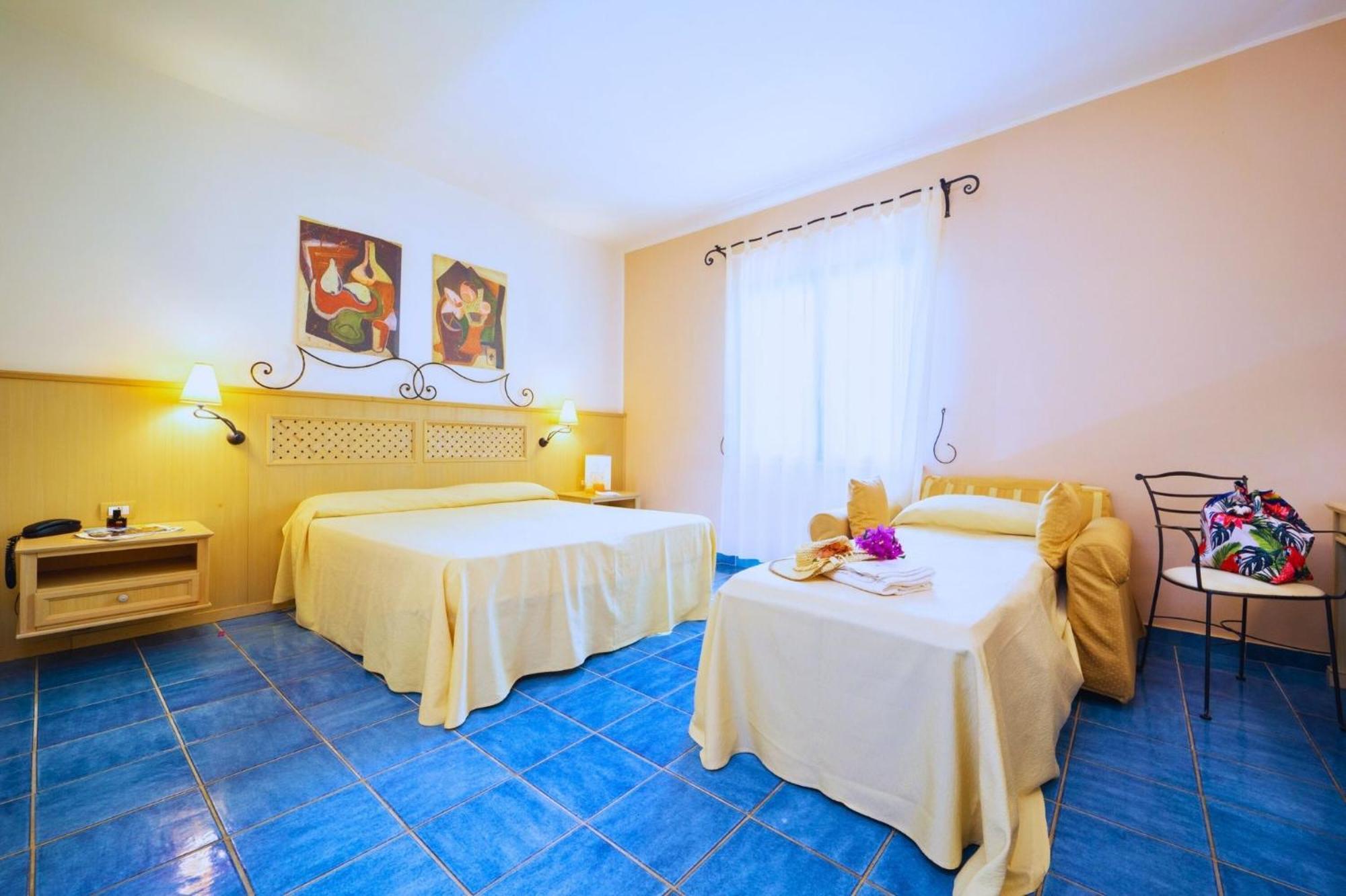 Triple Room,1646892485:JPEG