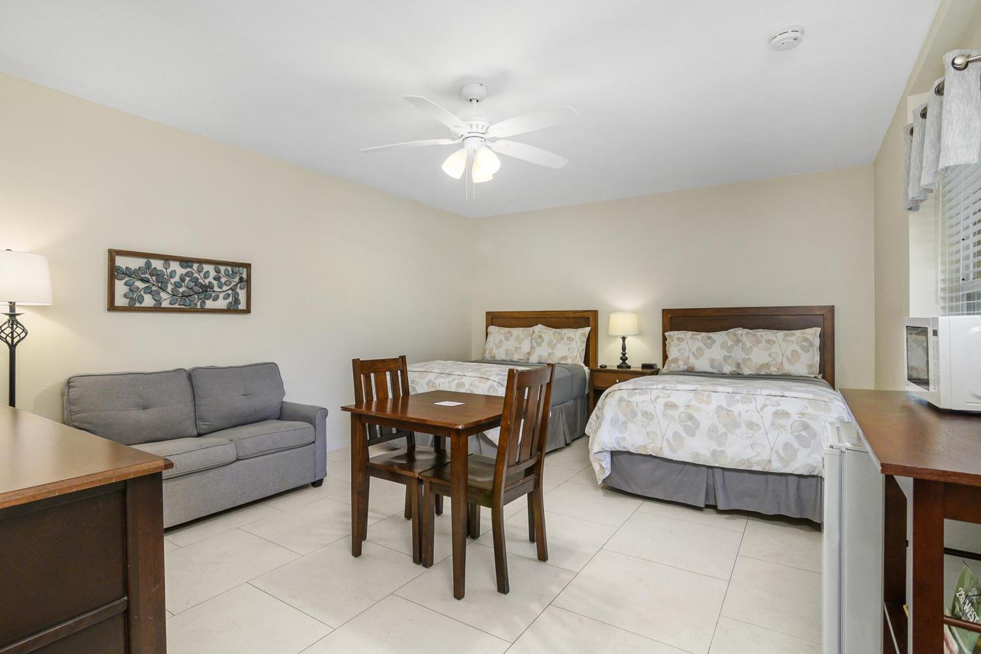 Two Double Beds Room Poolside