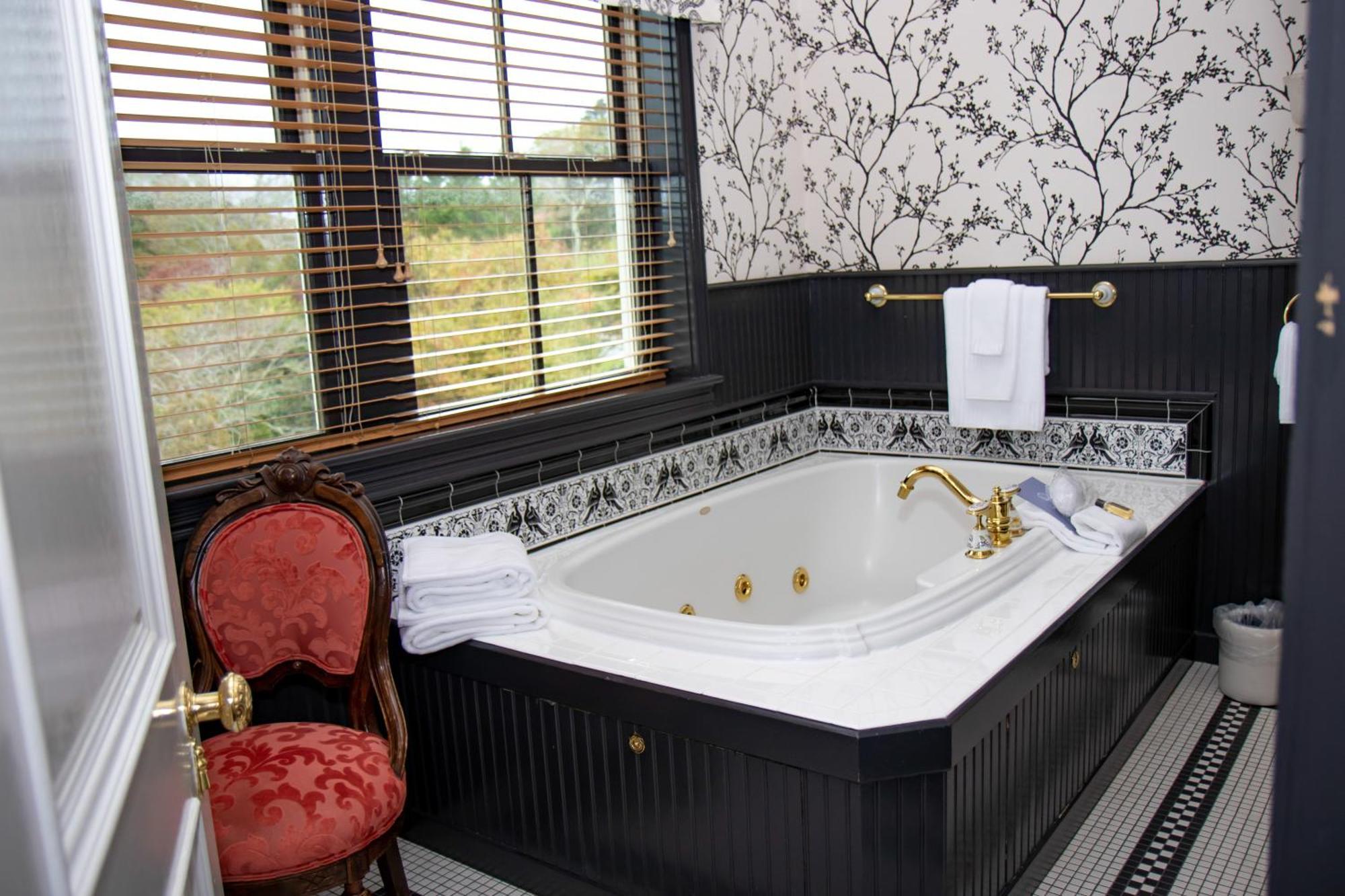 Victorian Manor Guestroom