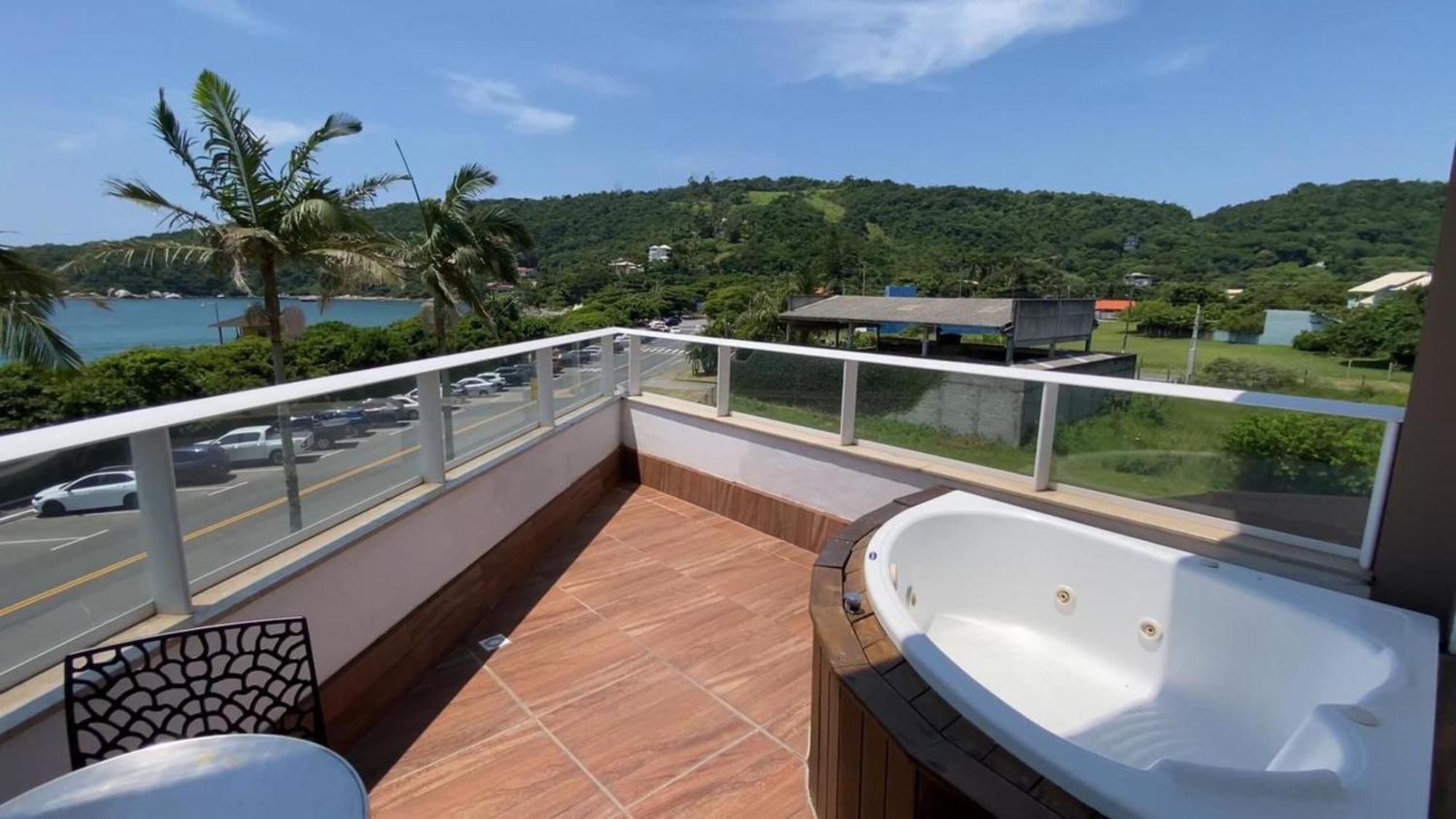 Suite Spa Bath Extern