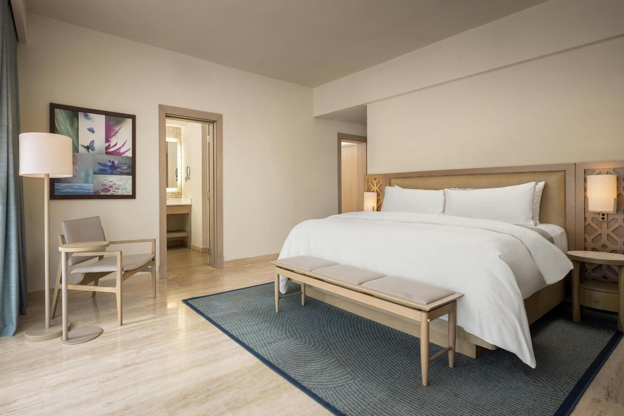 Premium Guest room 1 King Ocean view