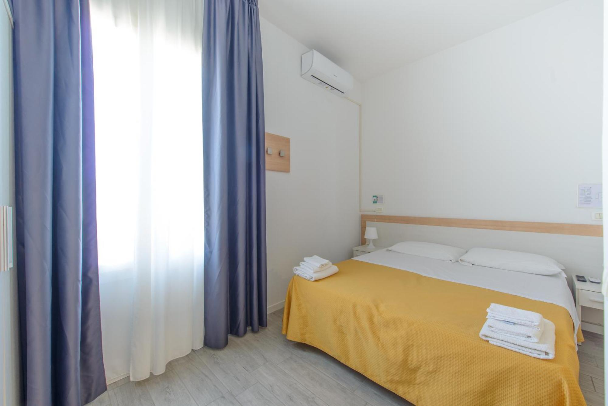 Economy Double Room no Balcony