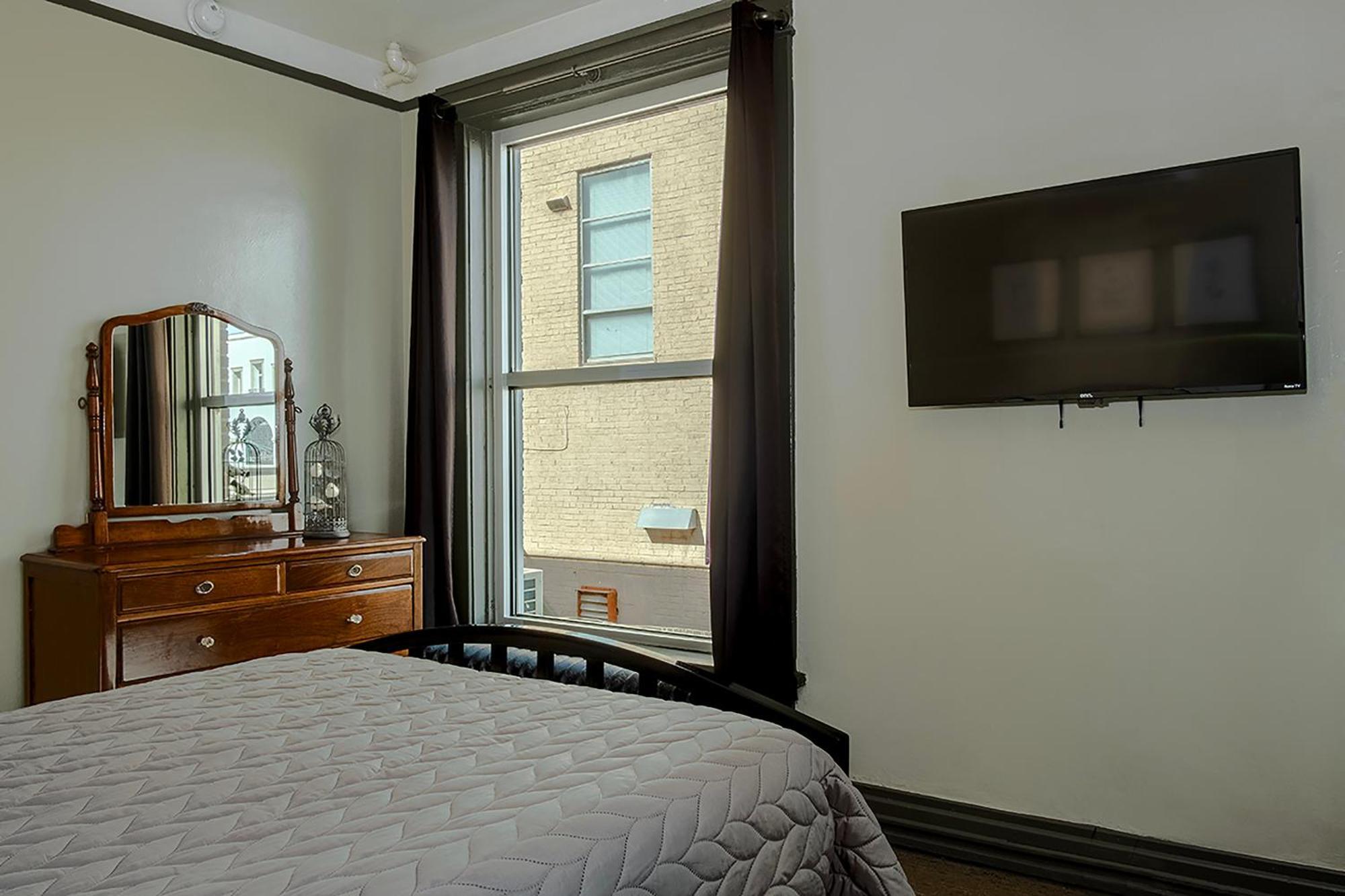 Room One Double Bed Private Bathroom