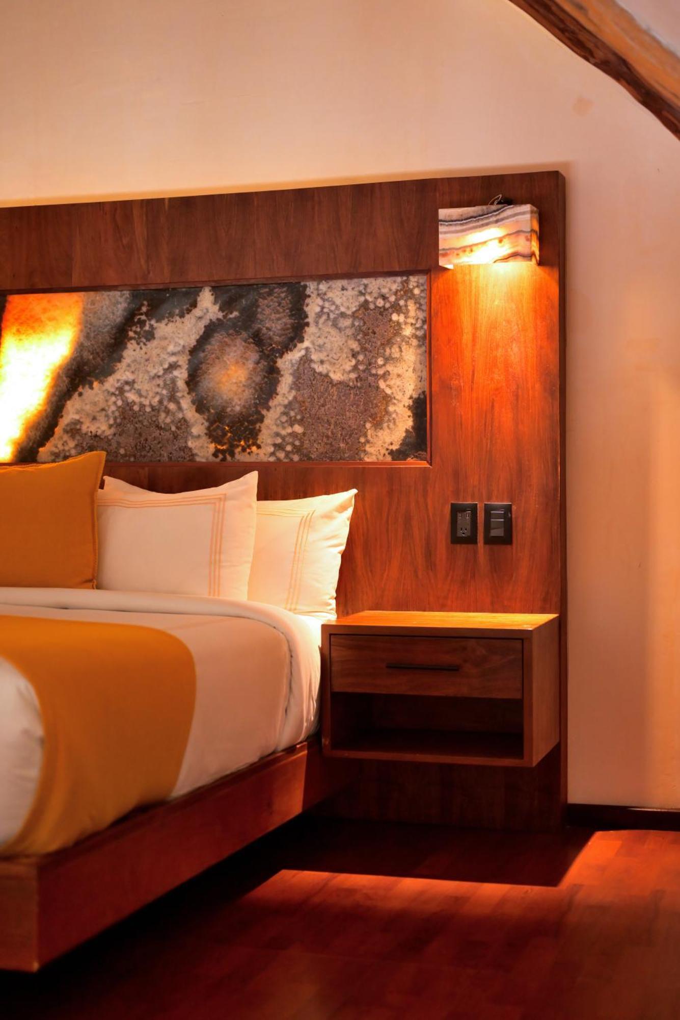 Deluxe Junior Suite