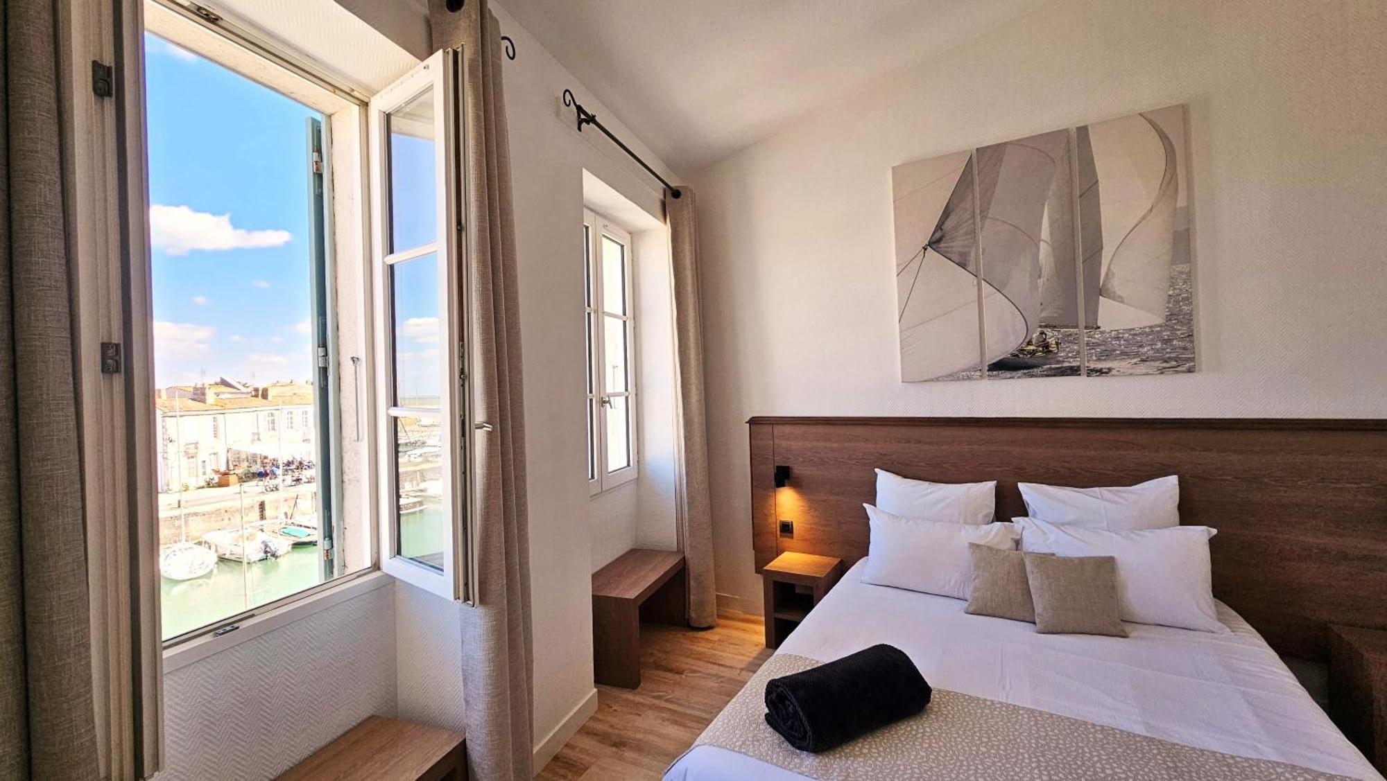 Chambre Double Supérieure - Côté Port