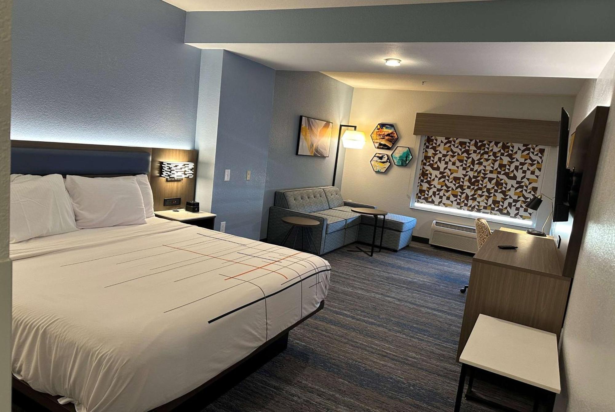 Executive King Room