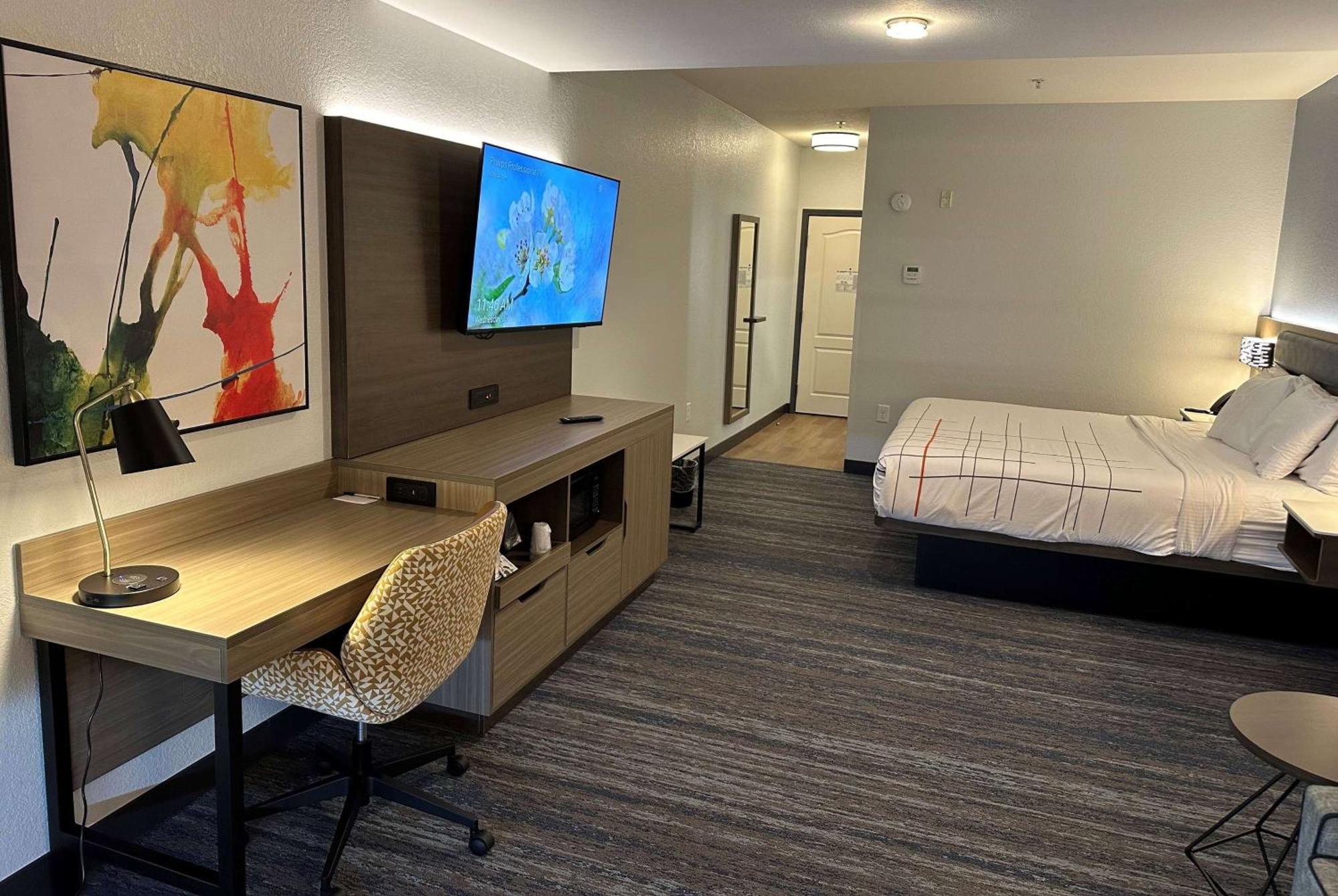 Executive King Room