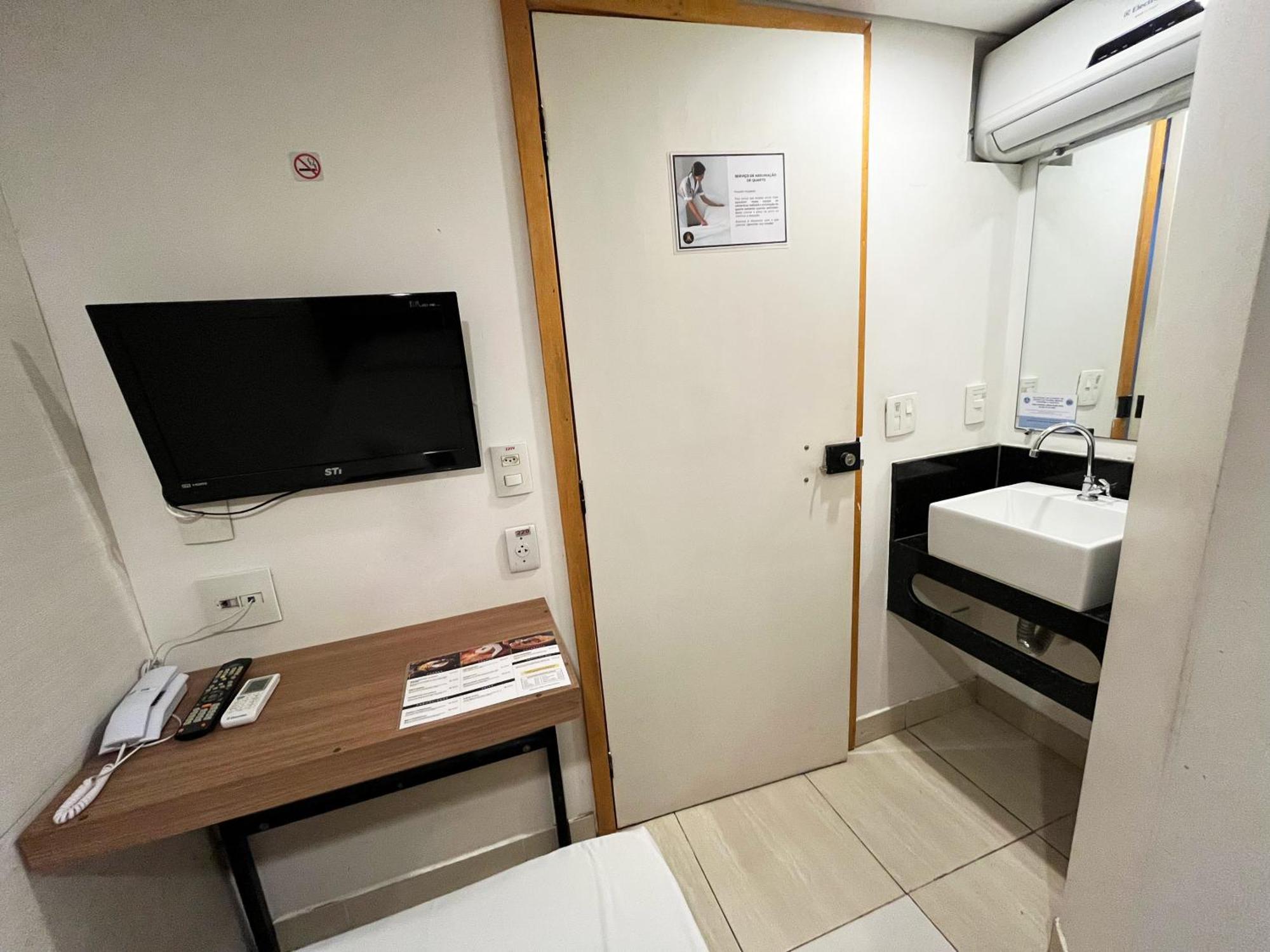 Cabine Individual Econômica no Subsolo — 6 m²