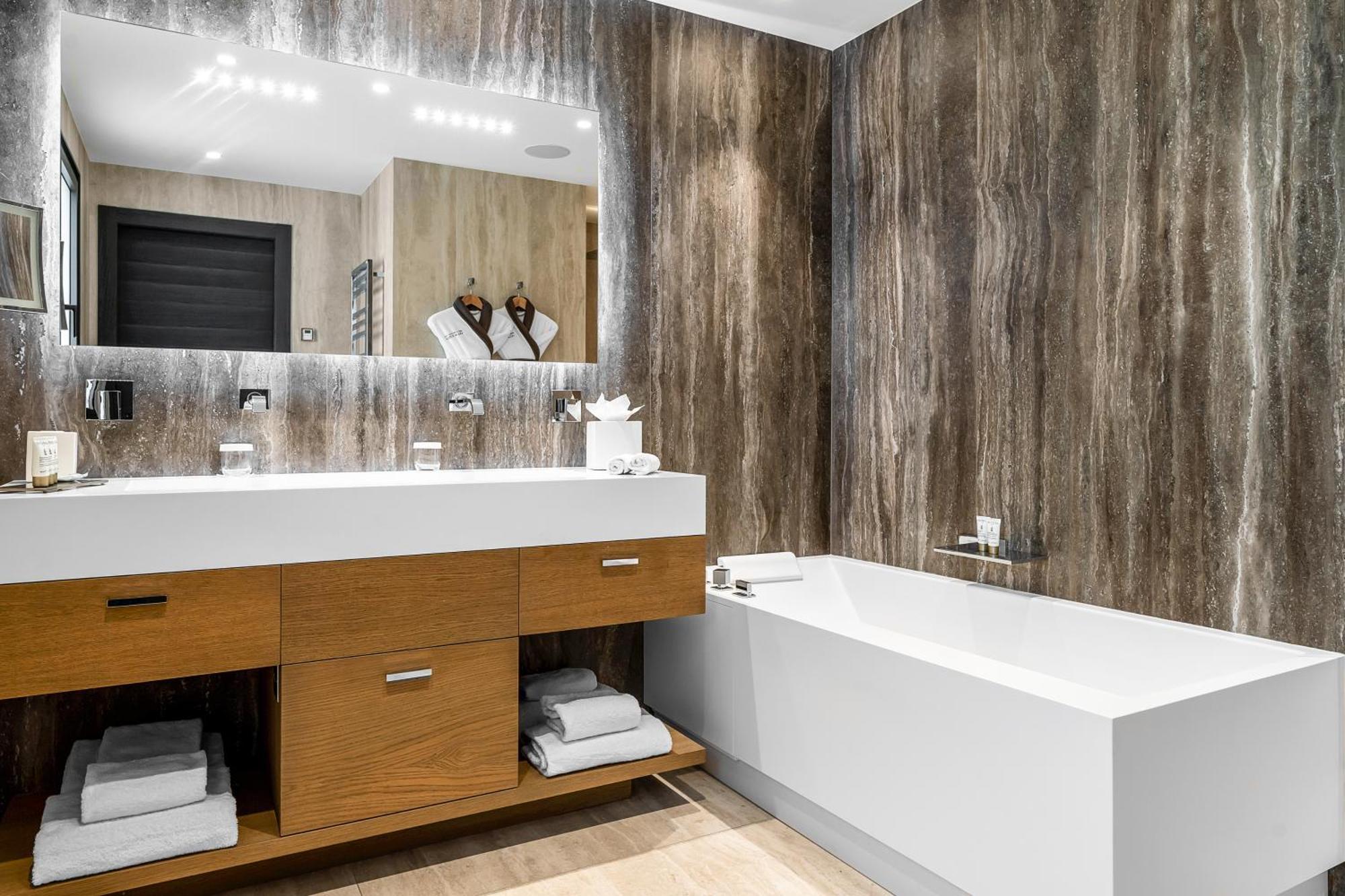 Superior Suite