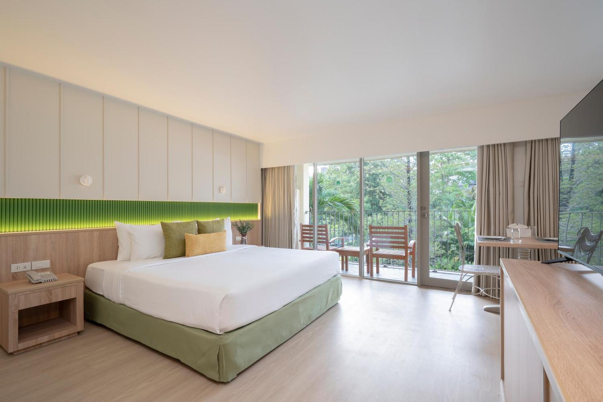 Junior Suite,1648892303:JPEG