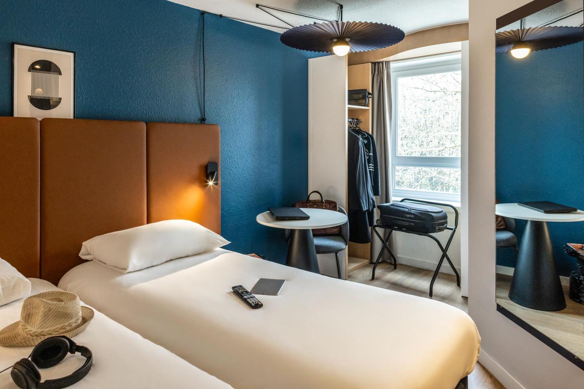 Standard Twin Room,1648903711:JPEG