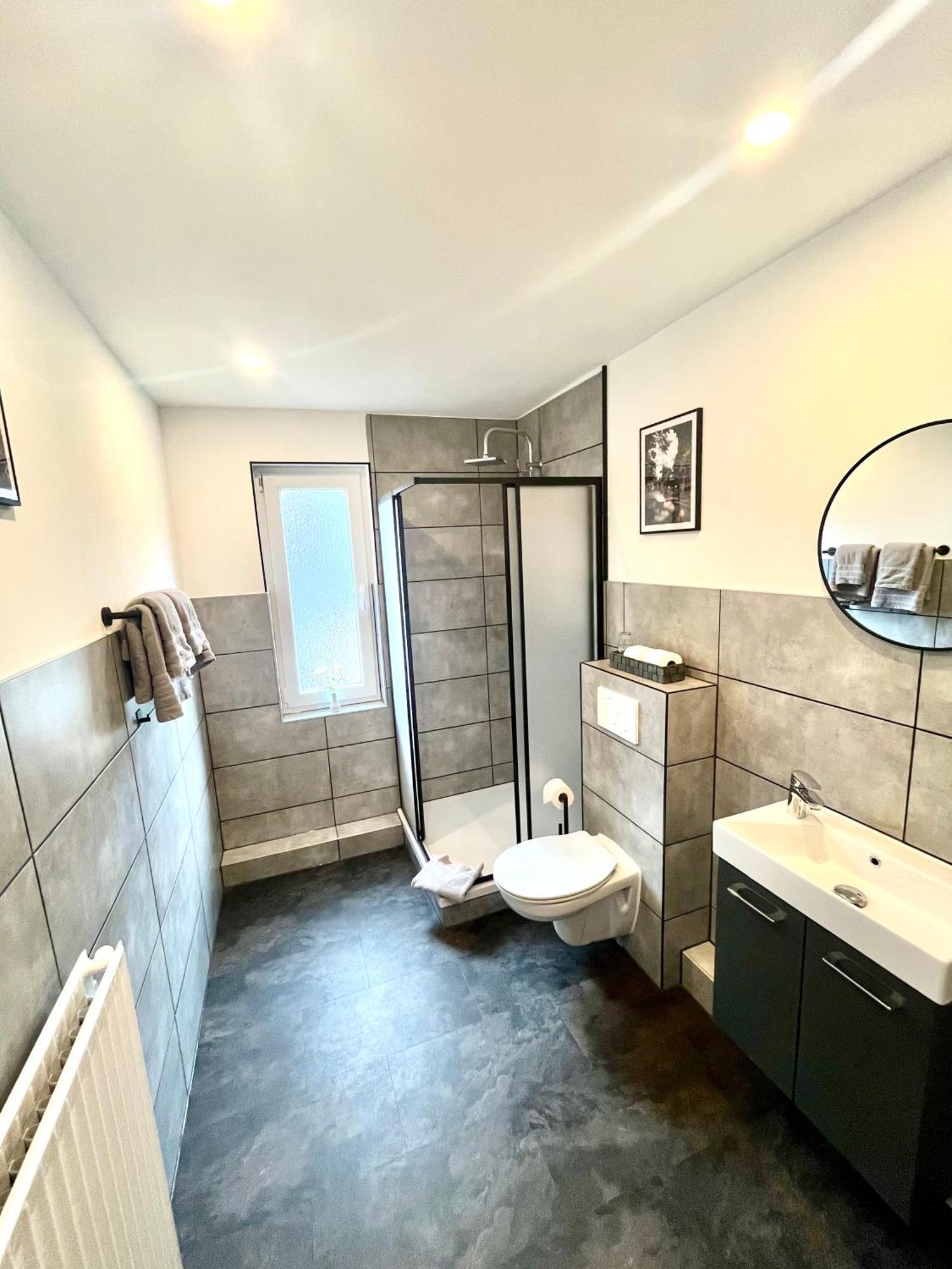Large Double Room