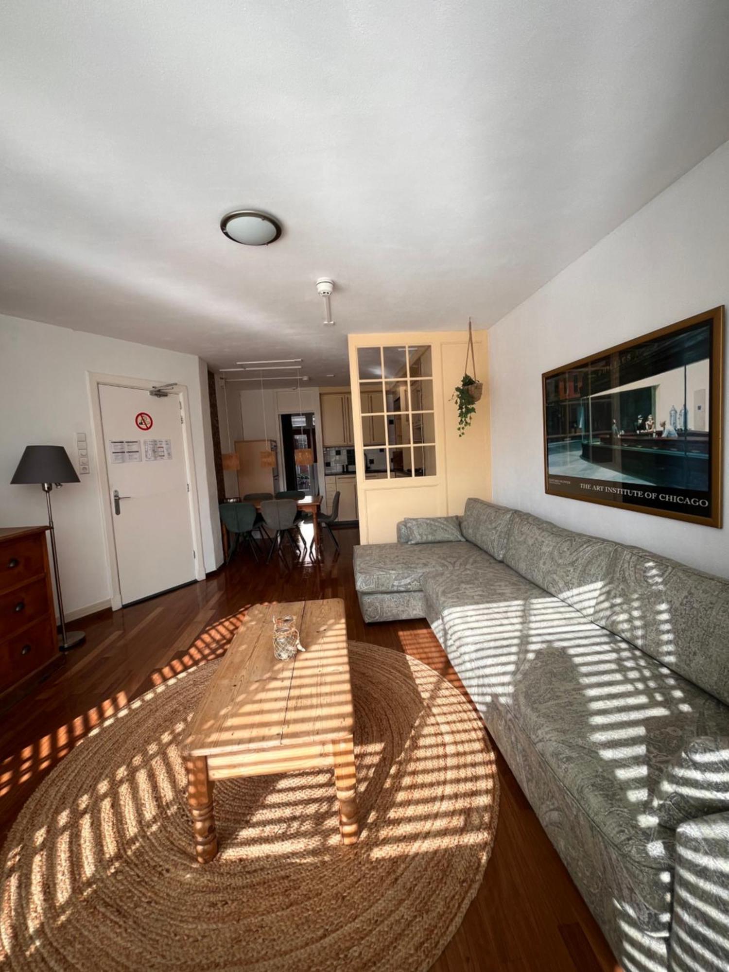 Apartment max