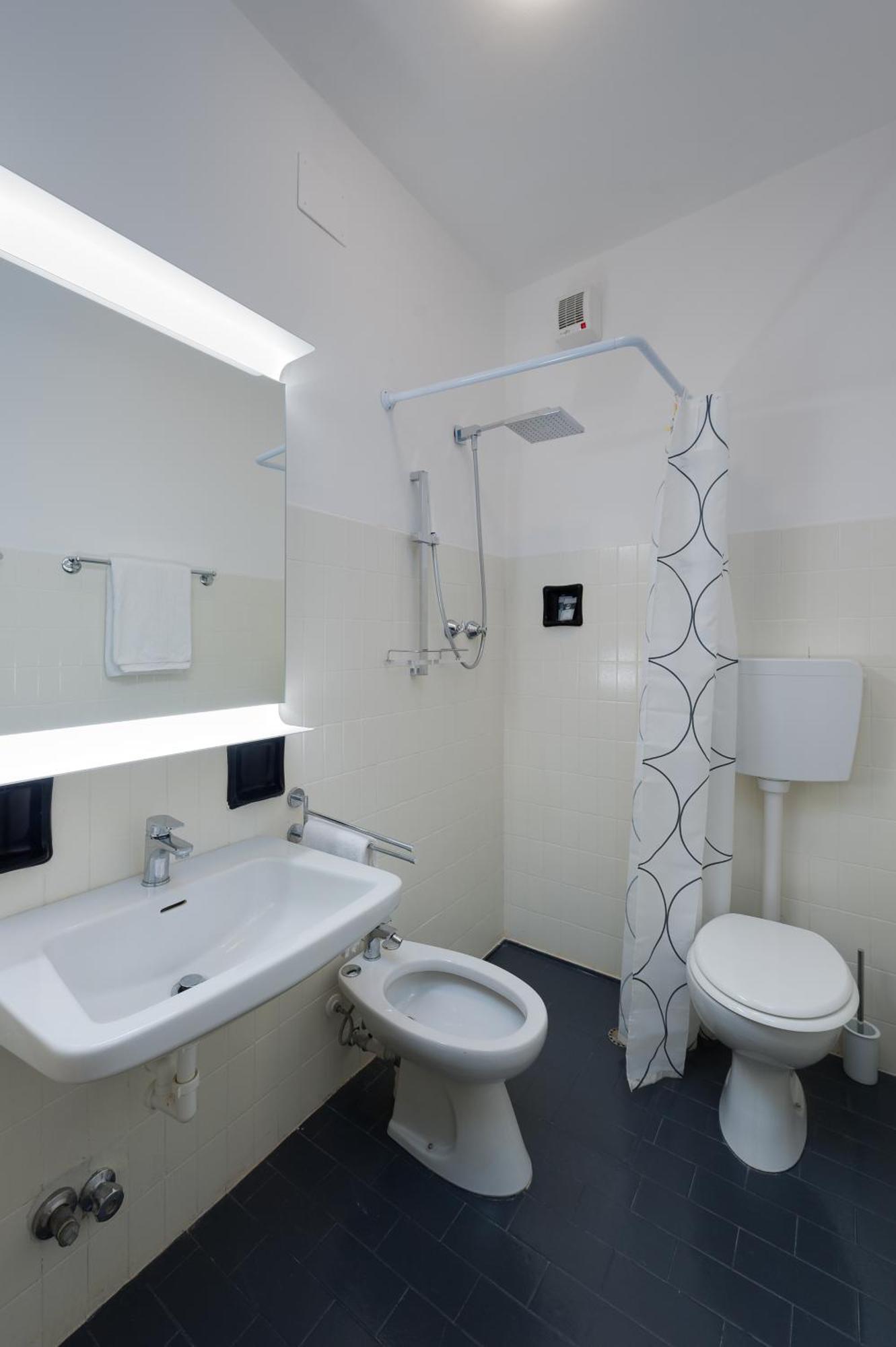 Budget Double or Twin Room,1704851058:JPEG