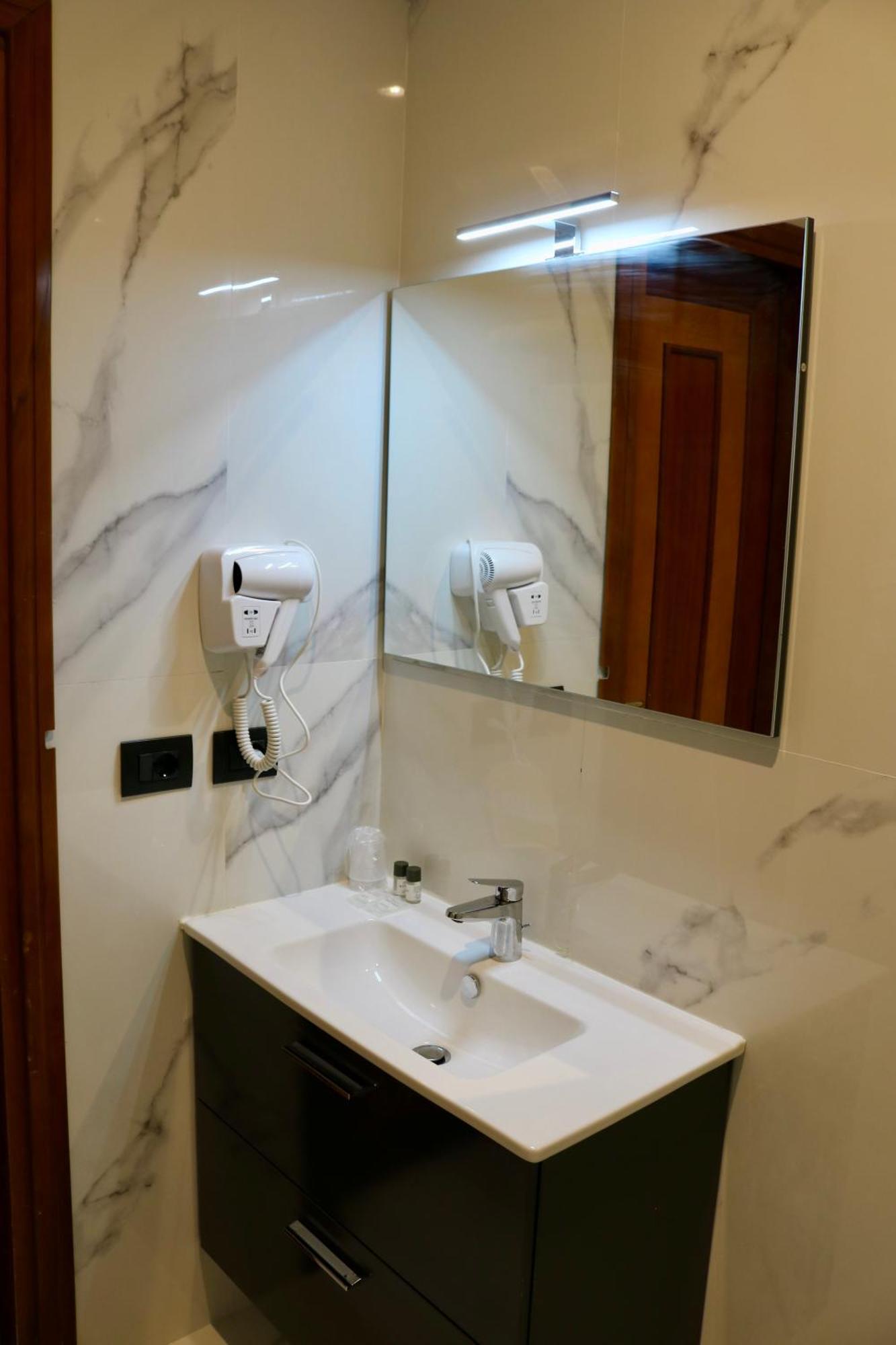 Double or Twin Room Annex