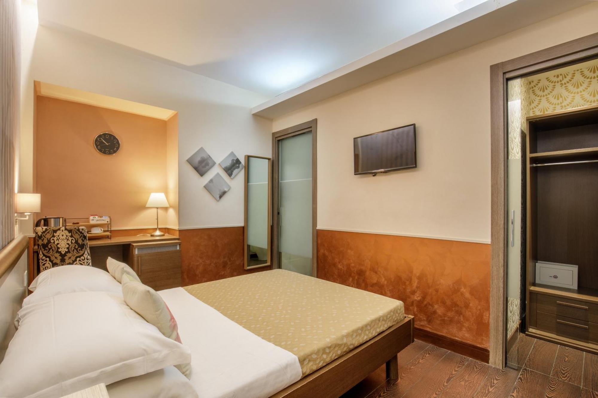 Small Double Room