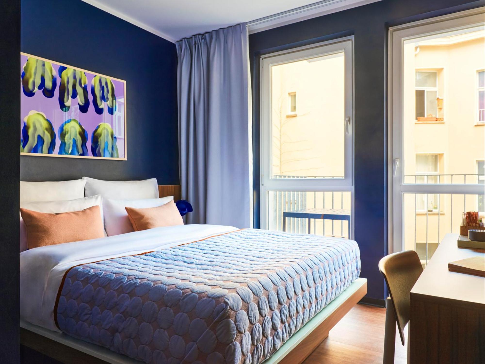 Medium Room with Balcony,1649817923:JPEG