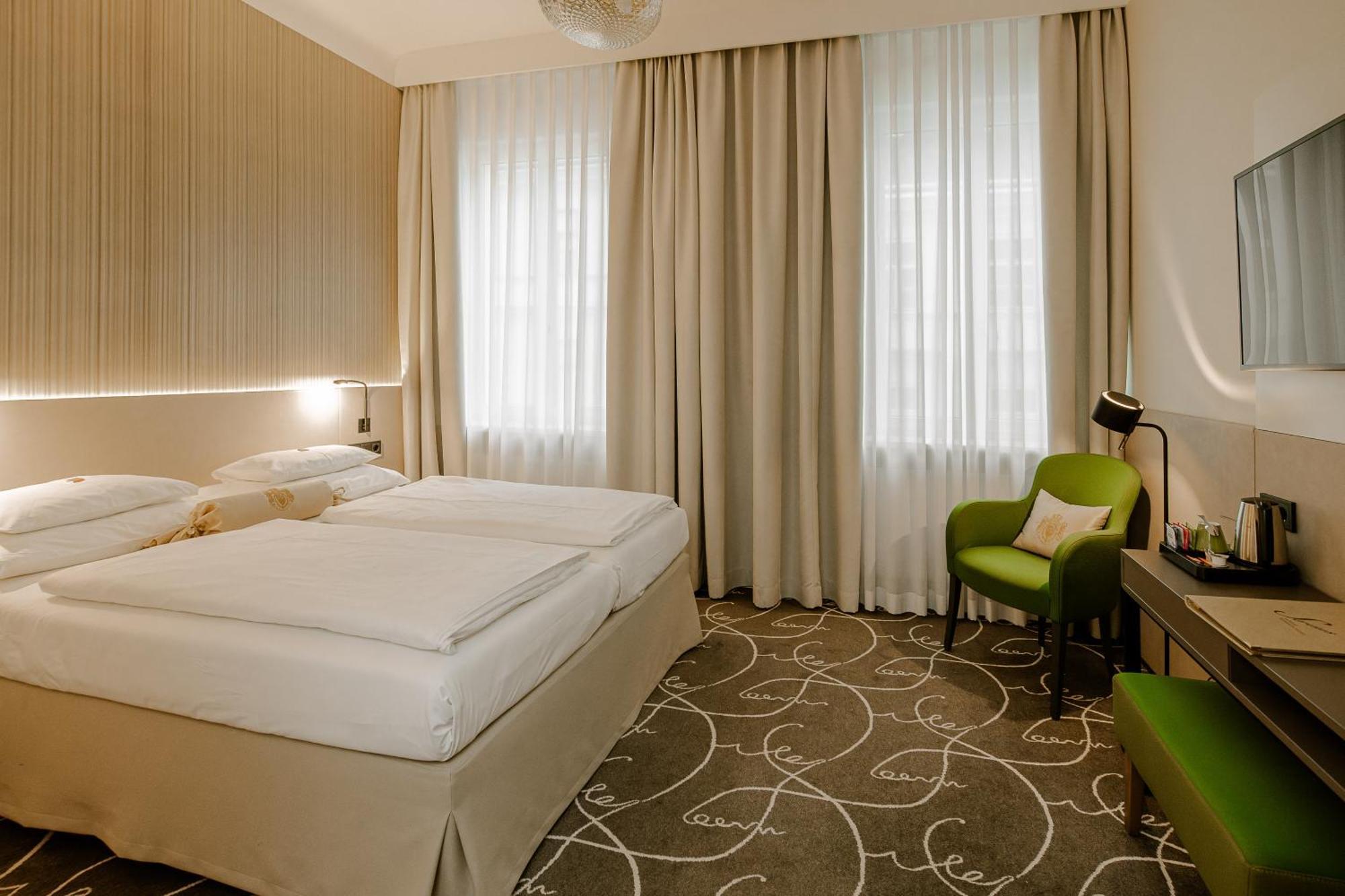 Superior Double Room,1641722284:JPEG