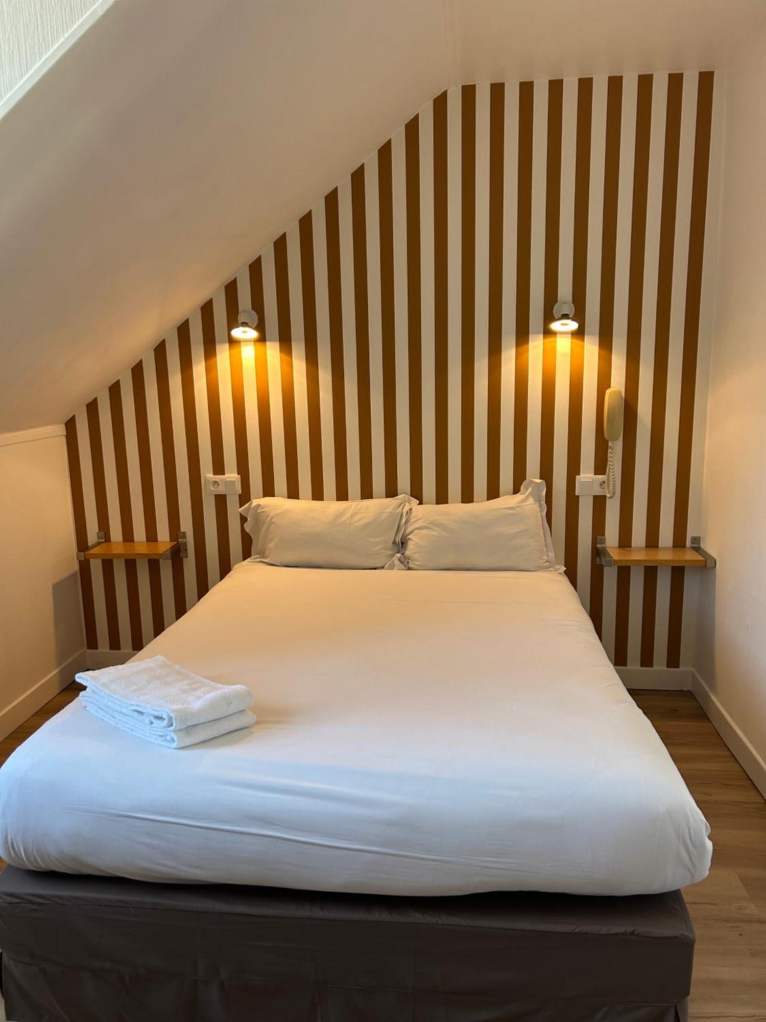 Small Mansard Room