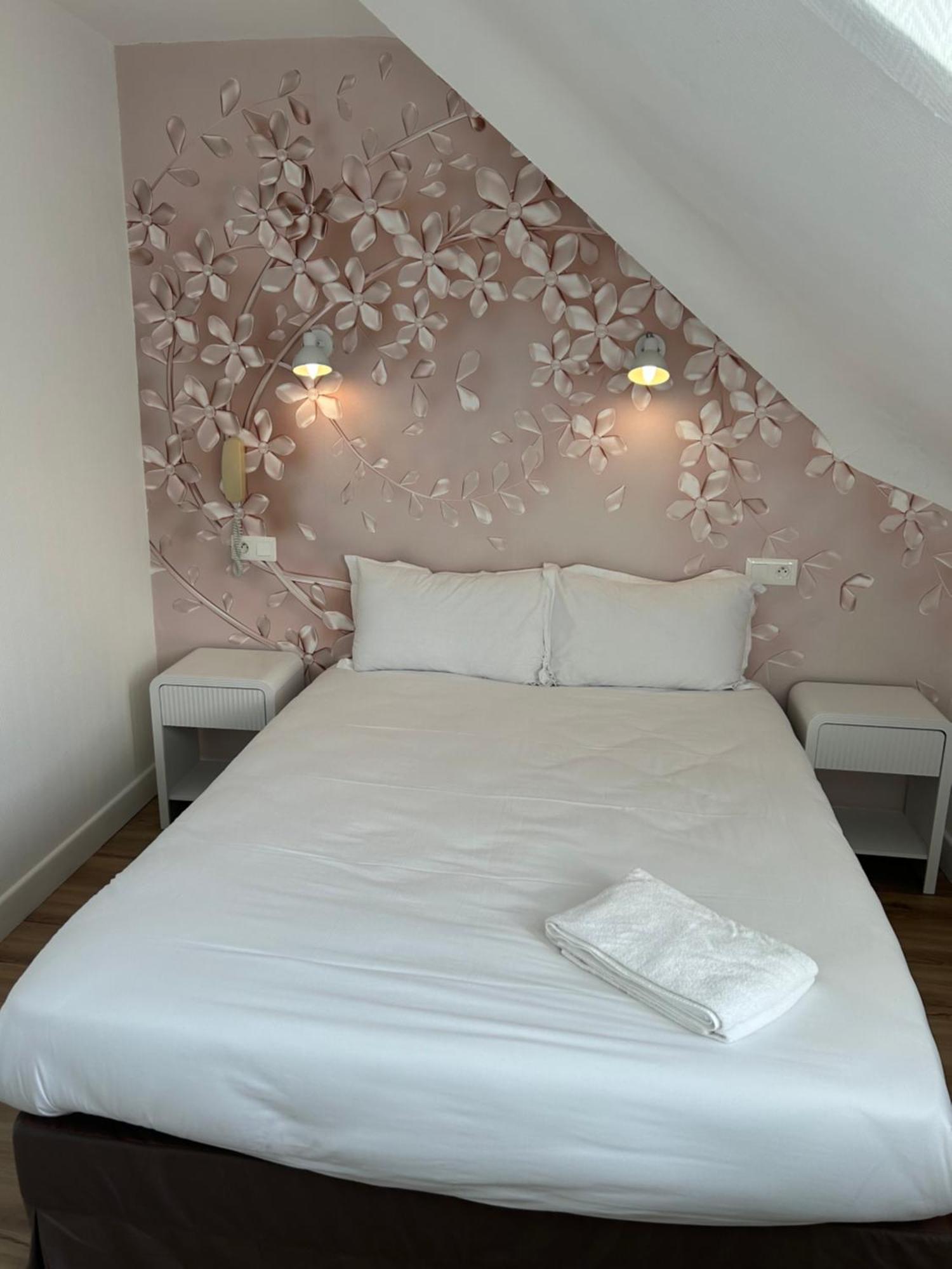 Small Mansard Room