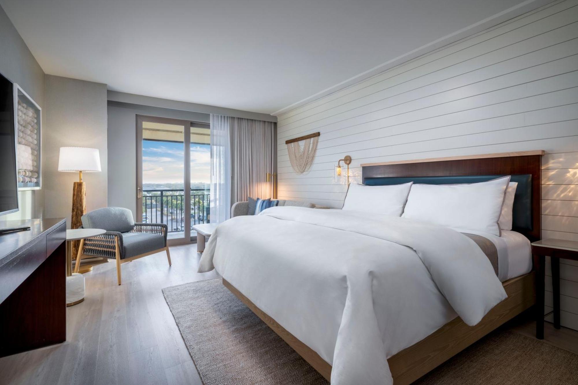 Partial Ocean View Guest room King,1661673484:JPEG