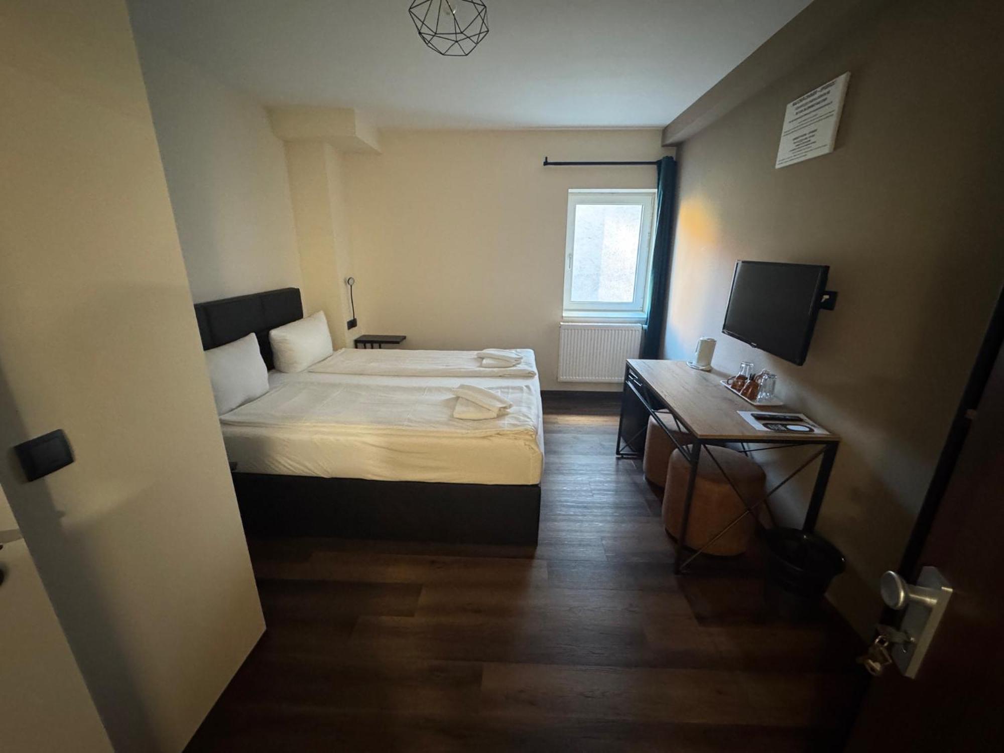 King Room Private Bathroom