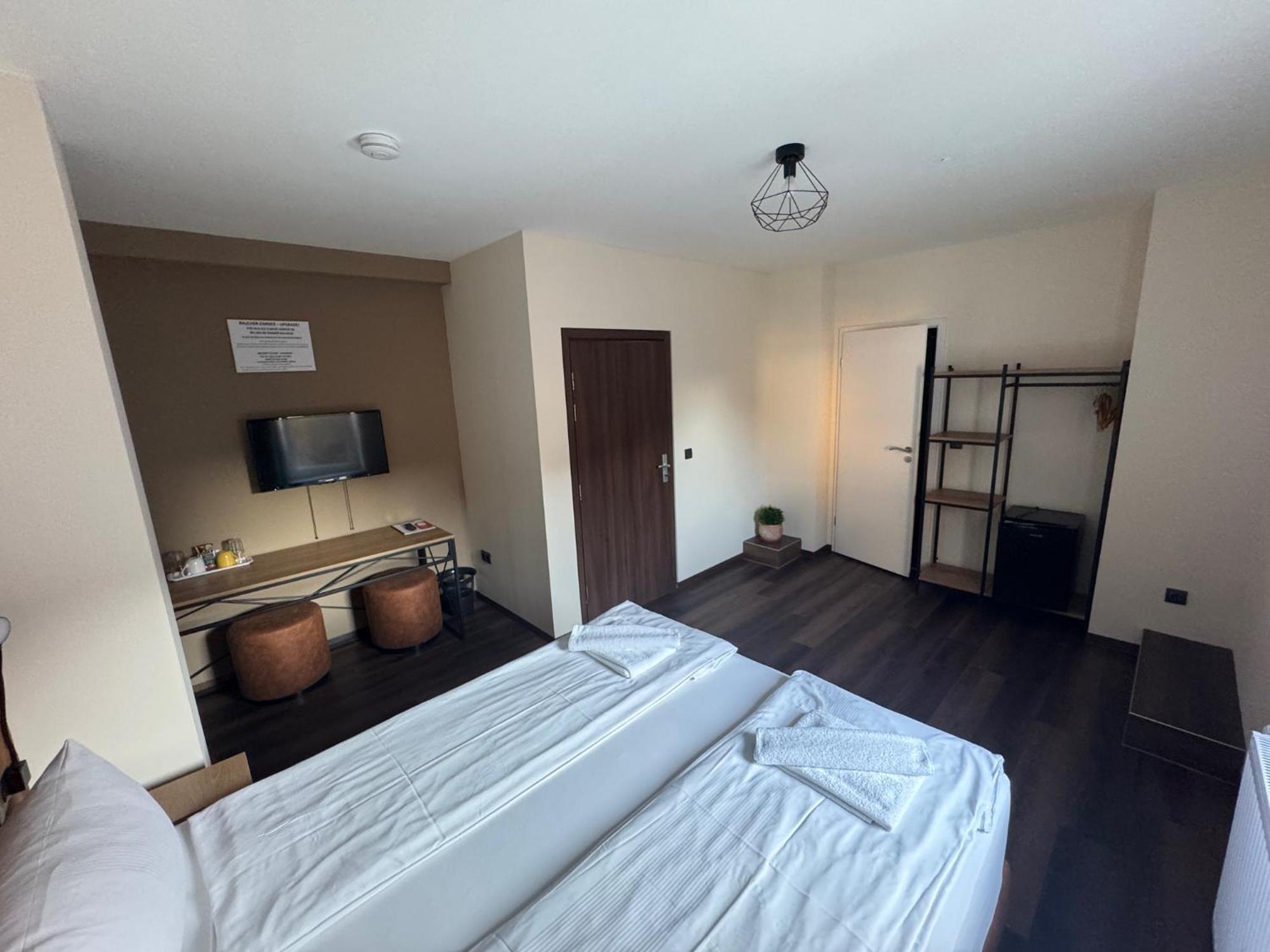 King Room Private Bathroom