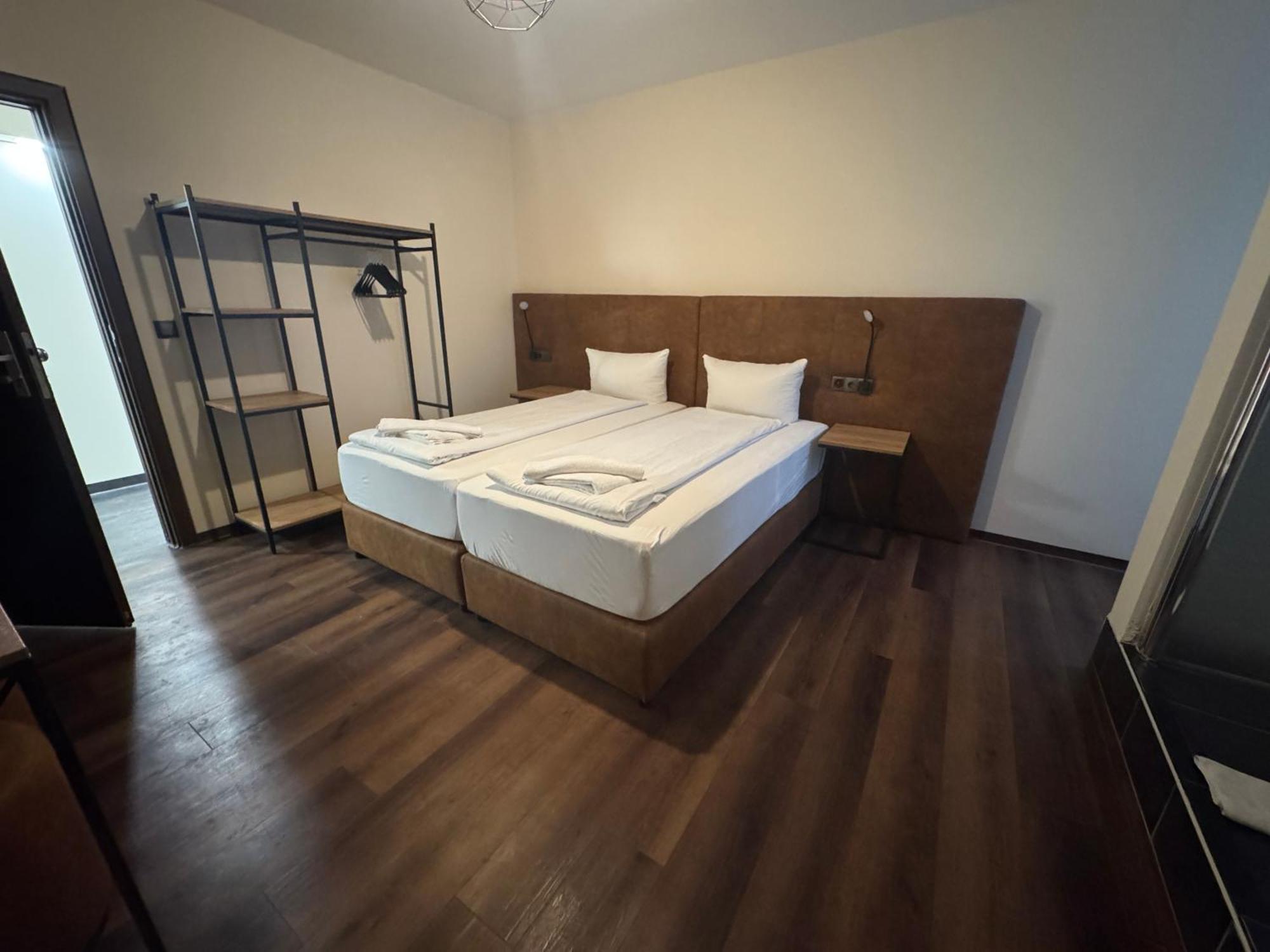 Double Room Private Bathroom