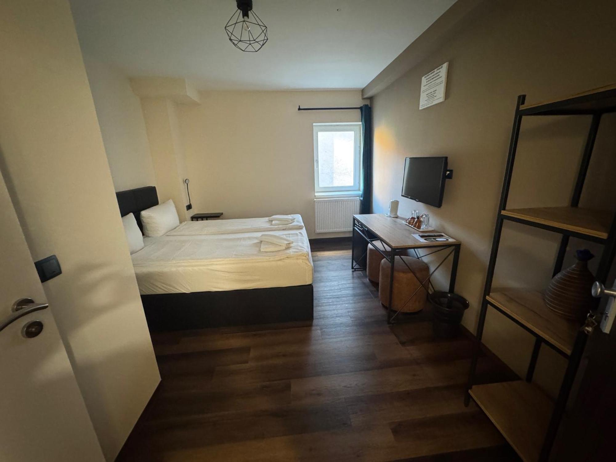 King Room Private Bathroom