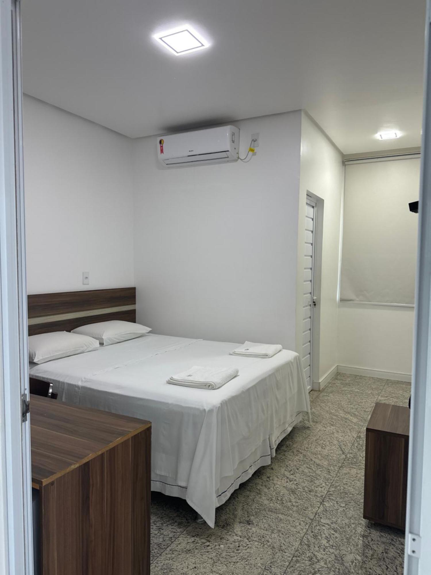 Deluxe Room,1650013370:JPEG