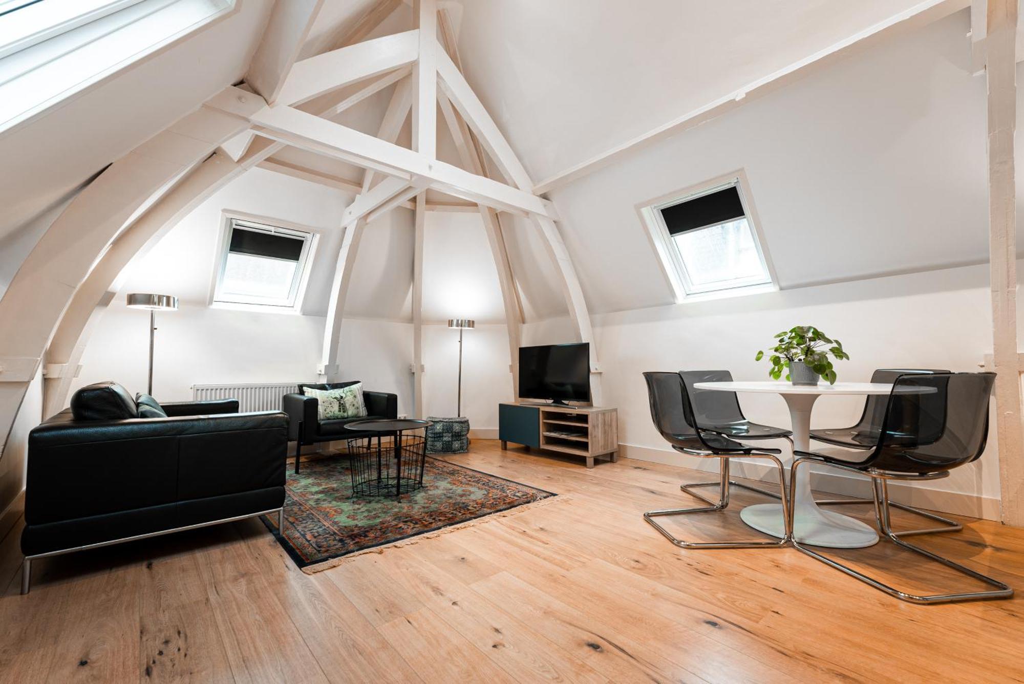 Superior Apartment