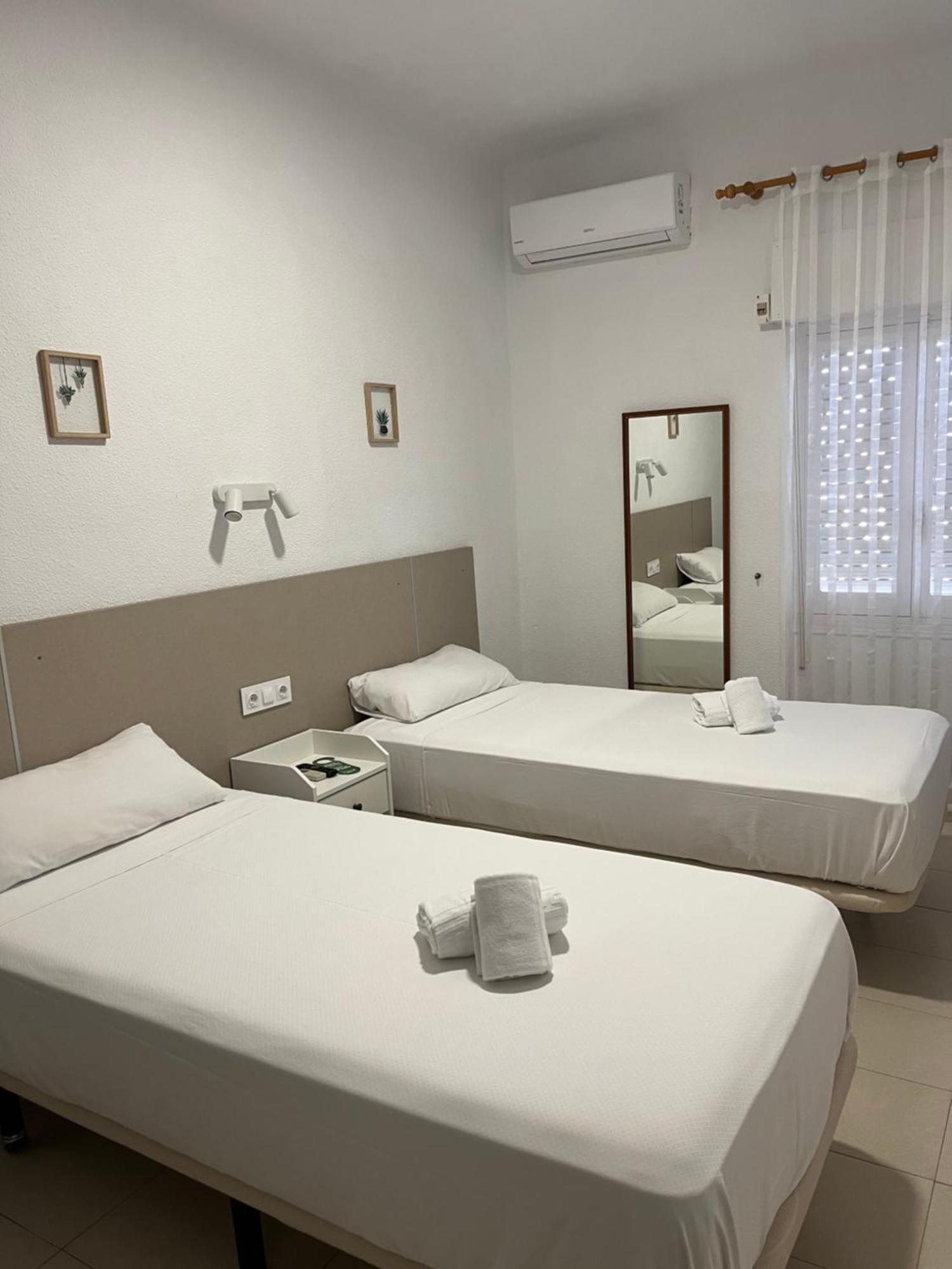Double or Twin Room,1654267249:JPEG