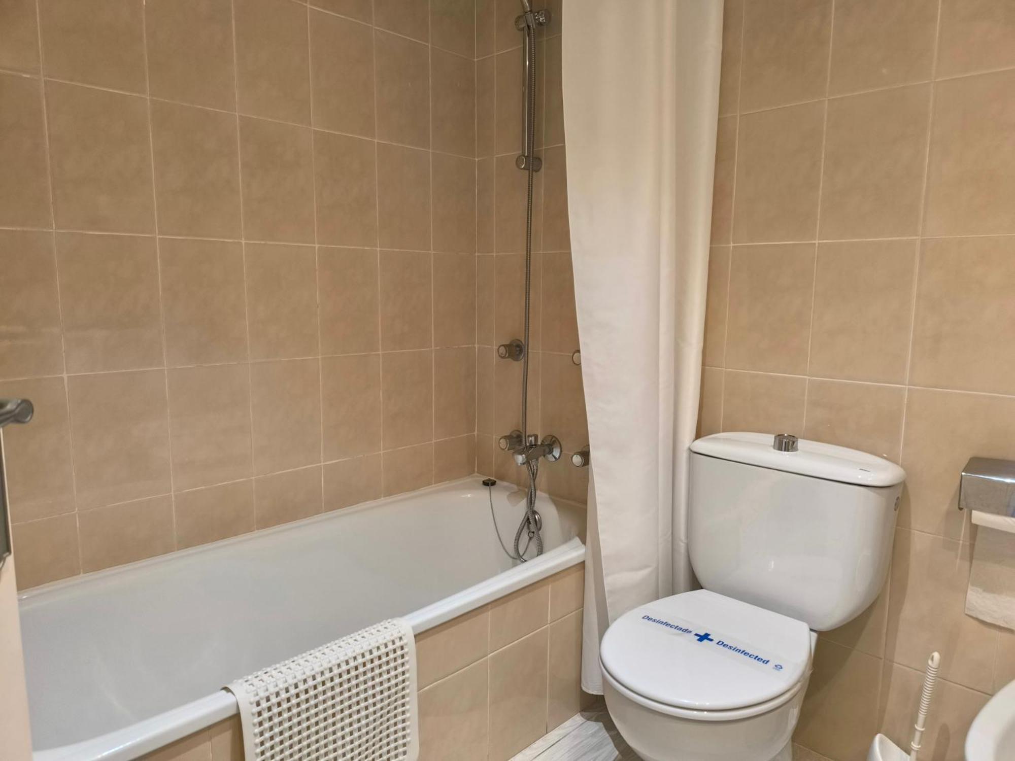 Basic Double or Twin Room