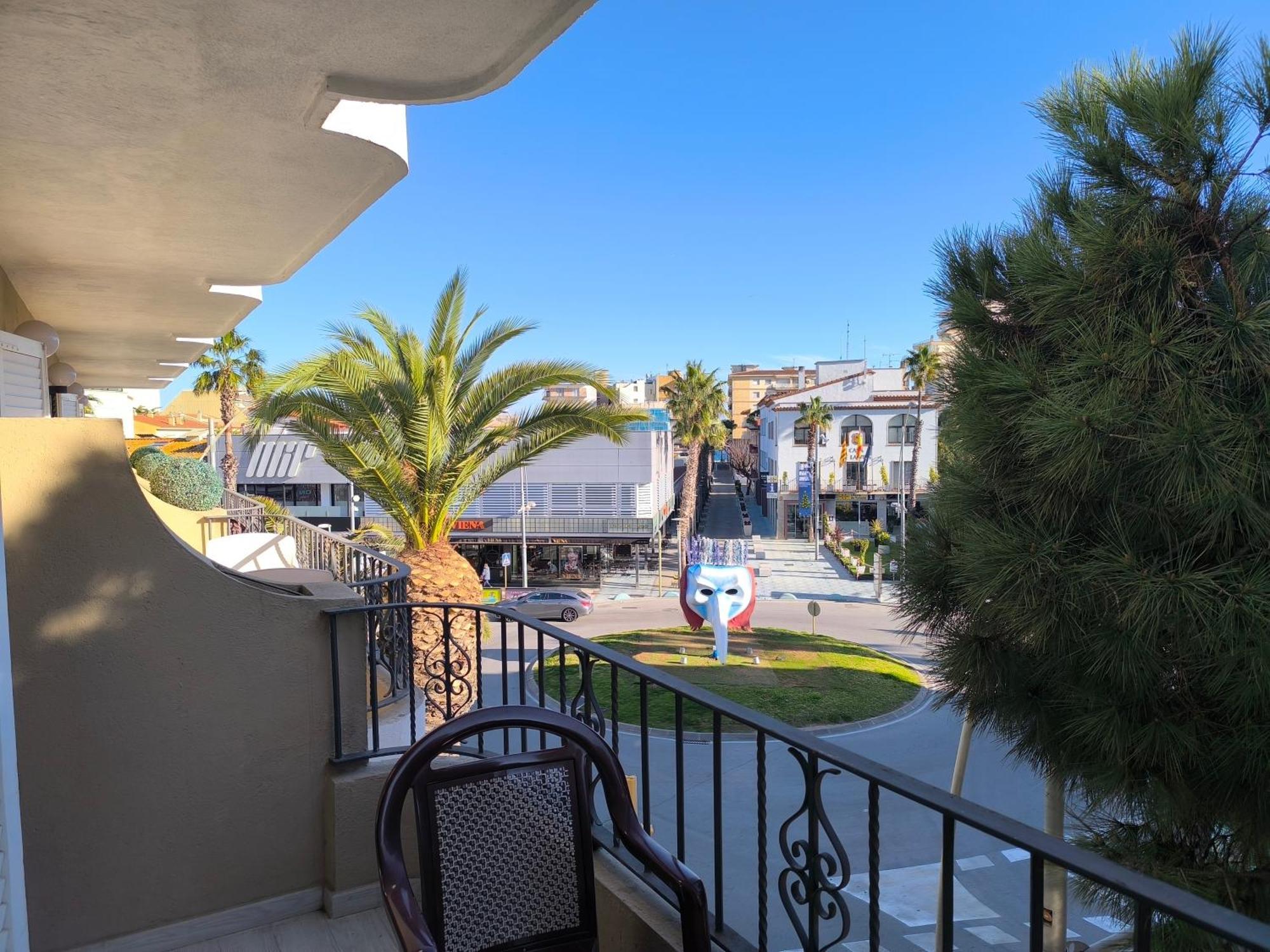 Comfort Double Room Balcony Town View